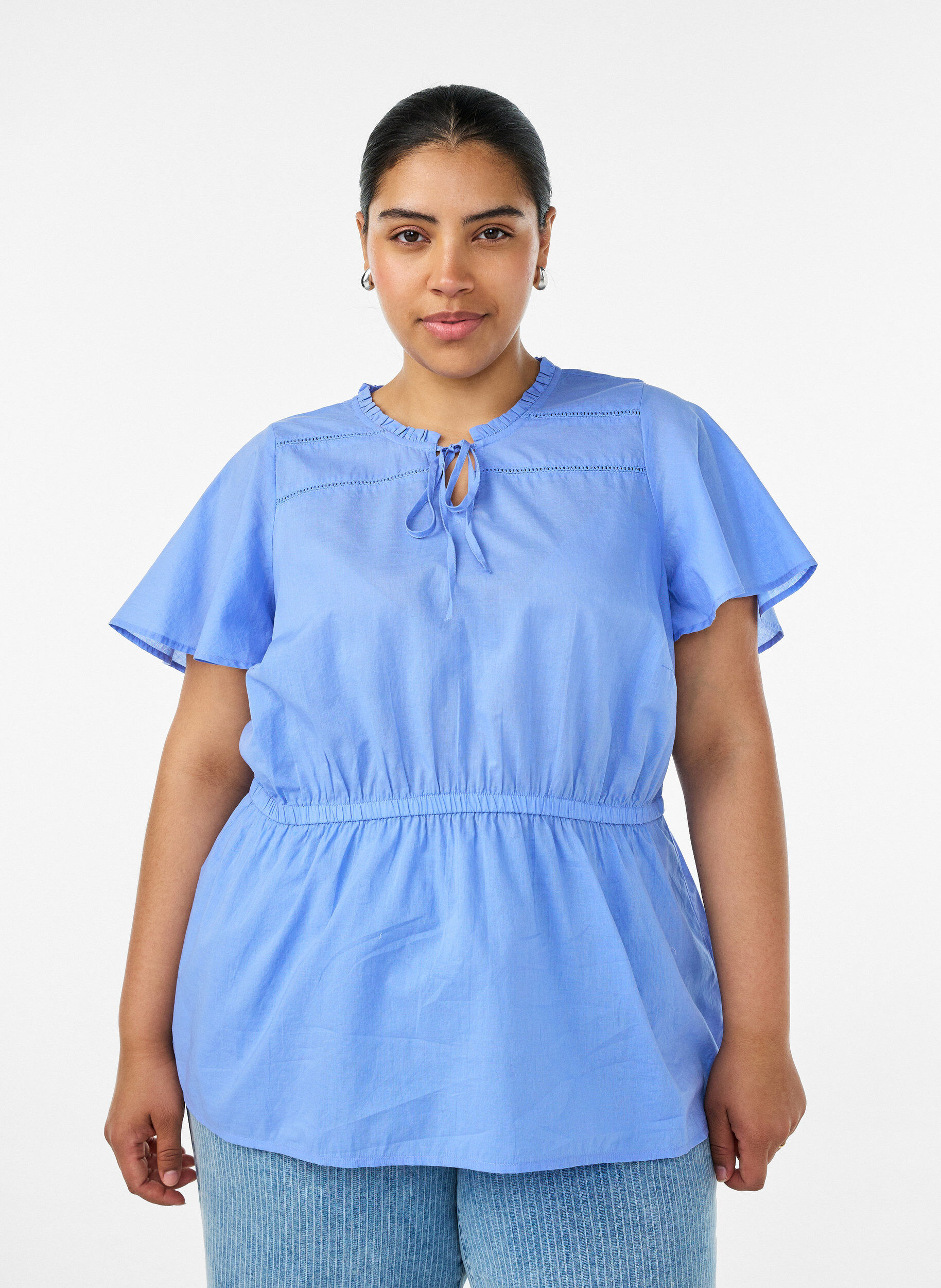 Baumwollbluse mit Bindeband und elastischer Taille, Blau, Model