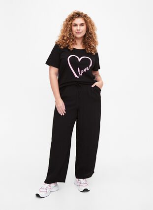 T-Shirt aus Baumwolle mit Rundhalsausschnitt und Aufdruck, Black W. Heart L., Model image number 2