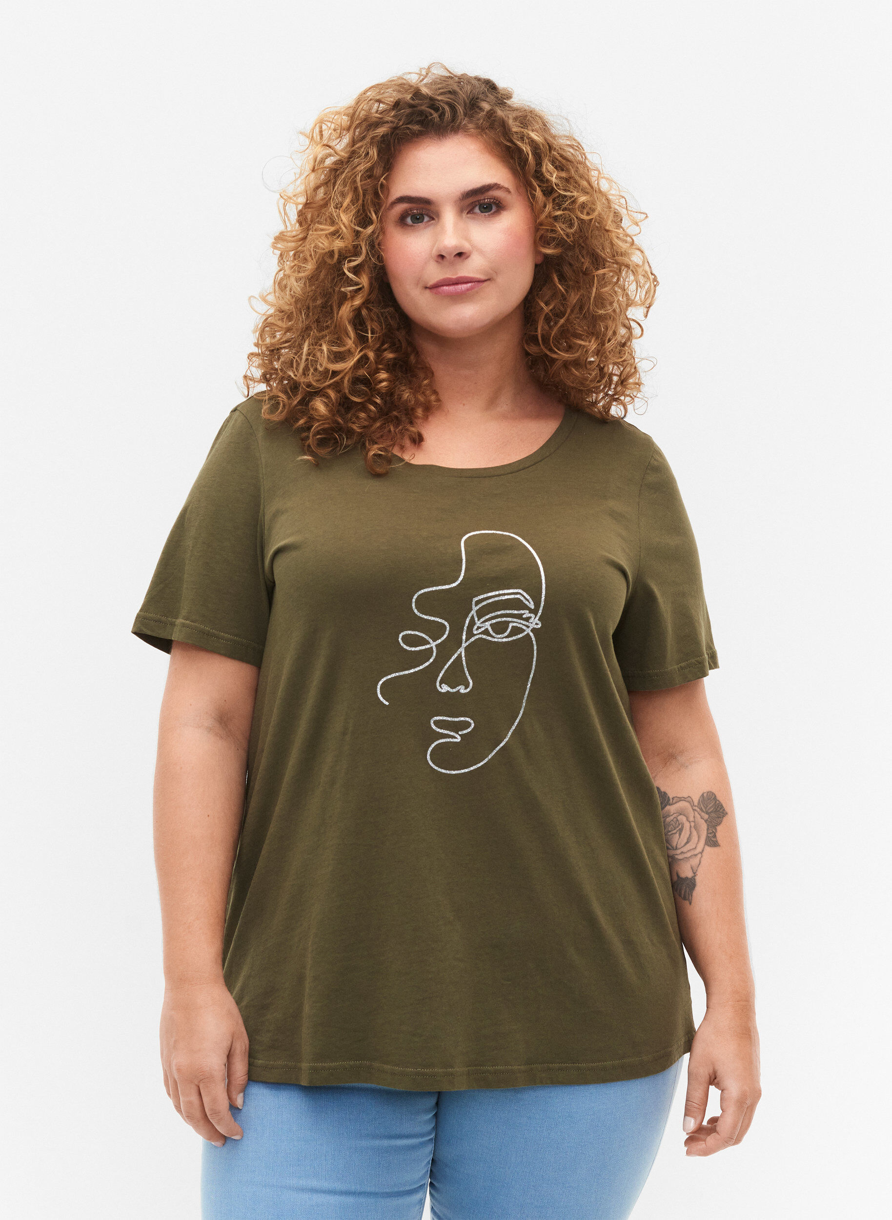 Zizzi T-Shirt mit Glitzerprint aus Baumwolle, Ivy G. Shimmer Face, Model image number 0