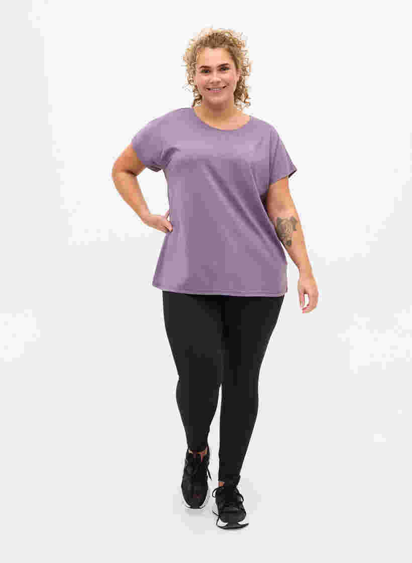 Einfarbiges Trainings-T-Shirt, Purple Sage, Model image number 2