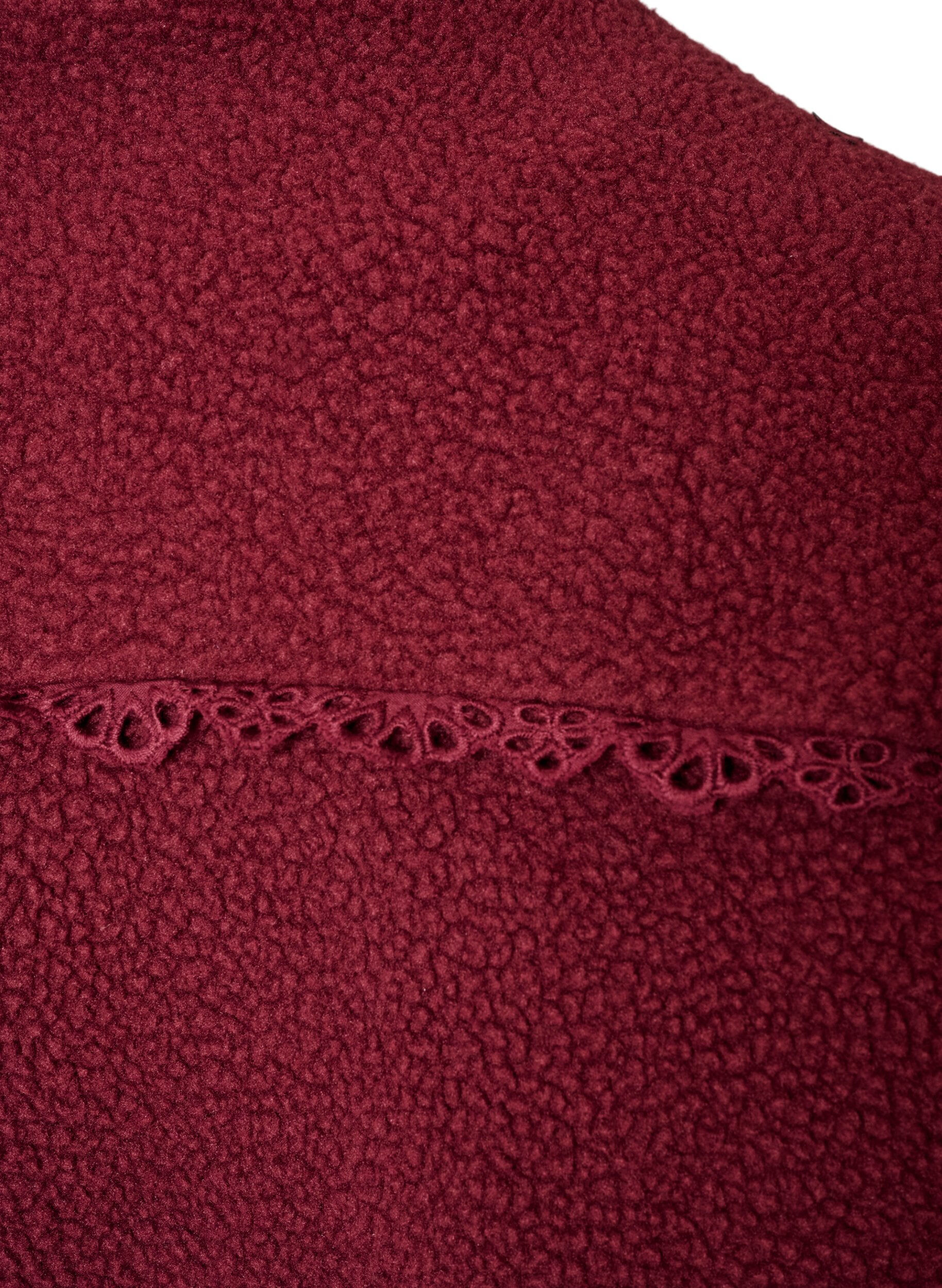 ZizziTeddyjacke mit Details aus Lochstickerei und hohem Kragen, Rot, Packshot image number 4