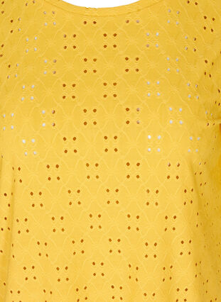 Bluse mit Lochstickerei und 2/4-Ärmeln, Mimosa, Packshot image number 2