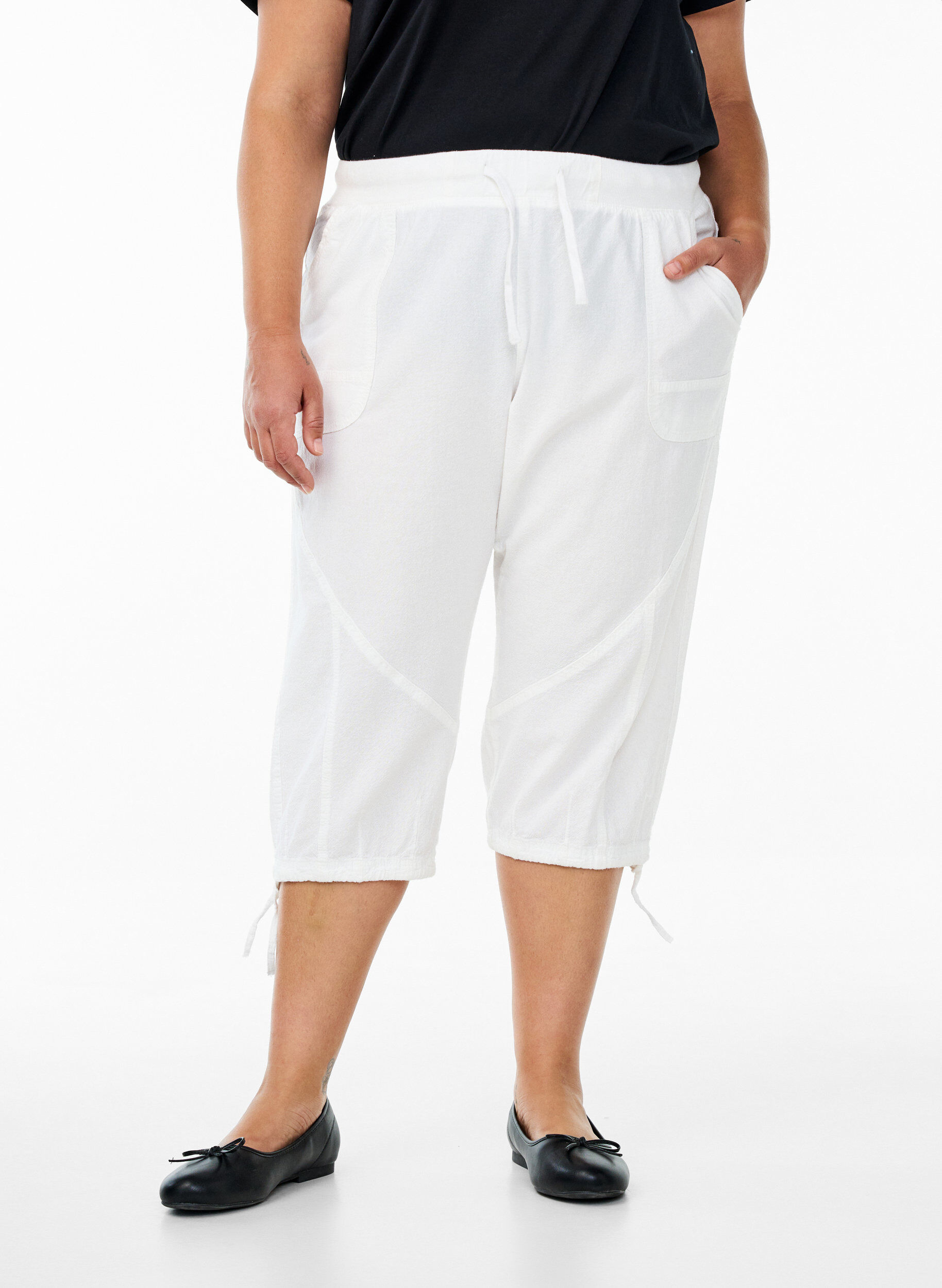 Zizzi Capri-Hose aus Baumwolle, Wei&szlig;, Model image number 2