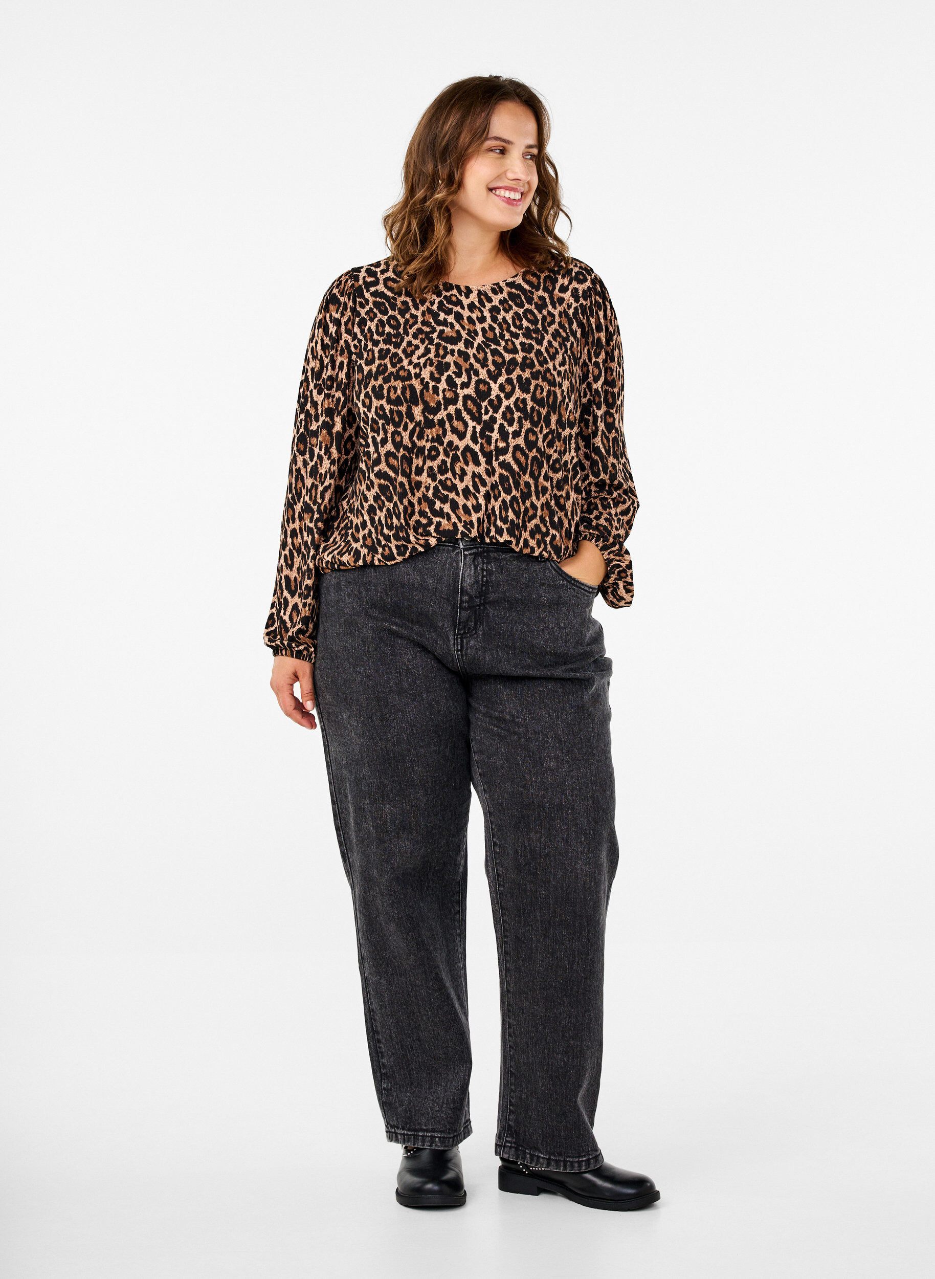ZizziBluse mit langen &Auml;rmeln und Leopardenmuster, Braun, Model image number 1