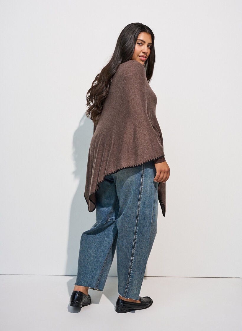 Feinstrickponcho, Braun, Model image number 2