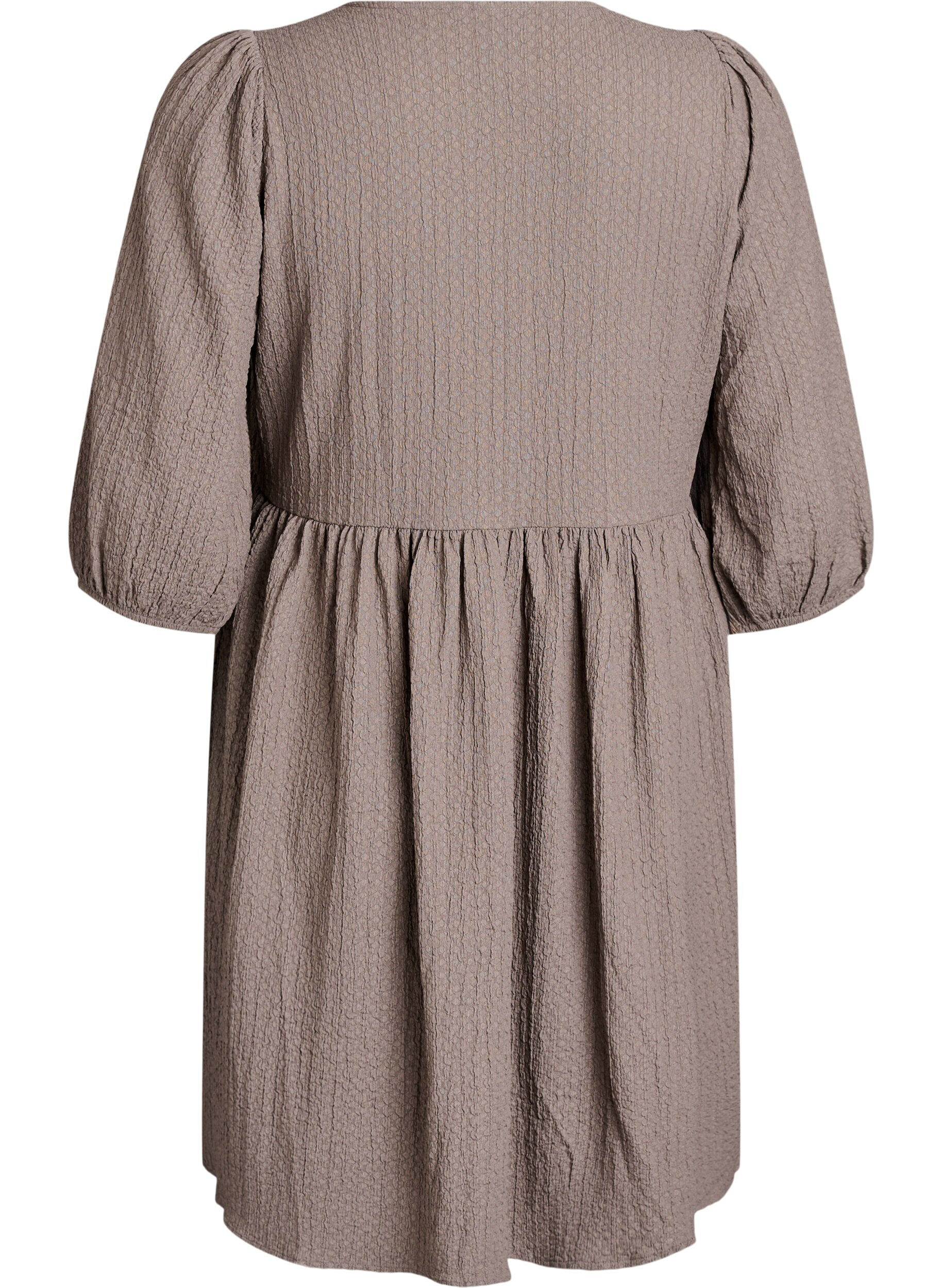 Zizzi Kurzes Kleid aus strukturiertem Stoff mit 3/4-&Auml;rmeln, Beige, Packshot image number 1
