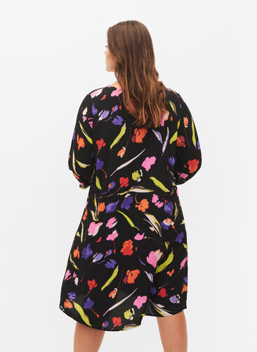 Kleid aus Viskose mit Druck und 3/4 Ärmeln, Faded Tulip AOP, Model image number 1