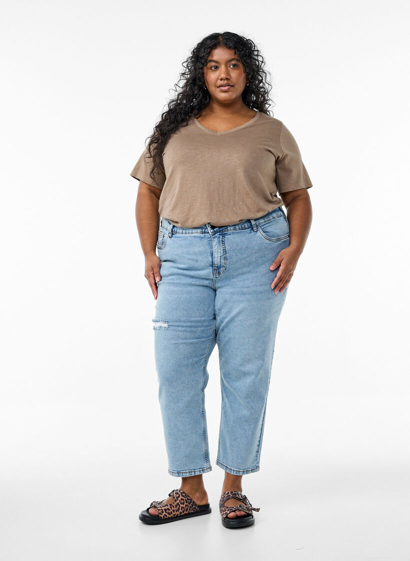 Kurz&auml;rmeliges Basic T-Shirt mit V-Ausschnitt, Braun, Model image number 1