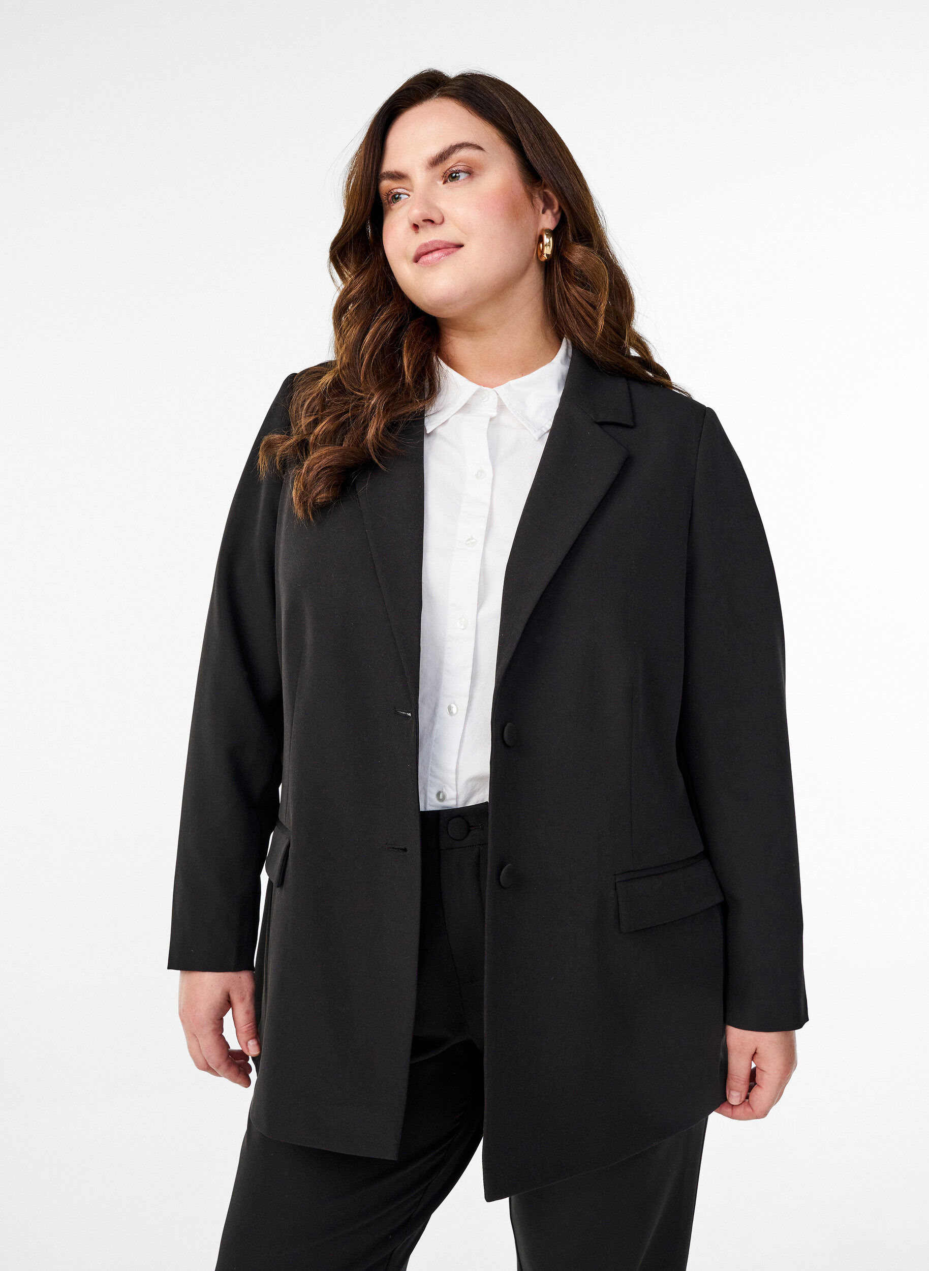 Klassischer Blazer mit Knopfverschluss, Schwarz, Model