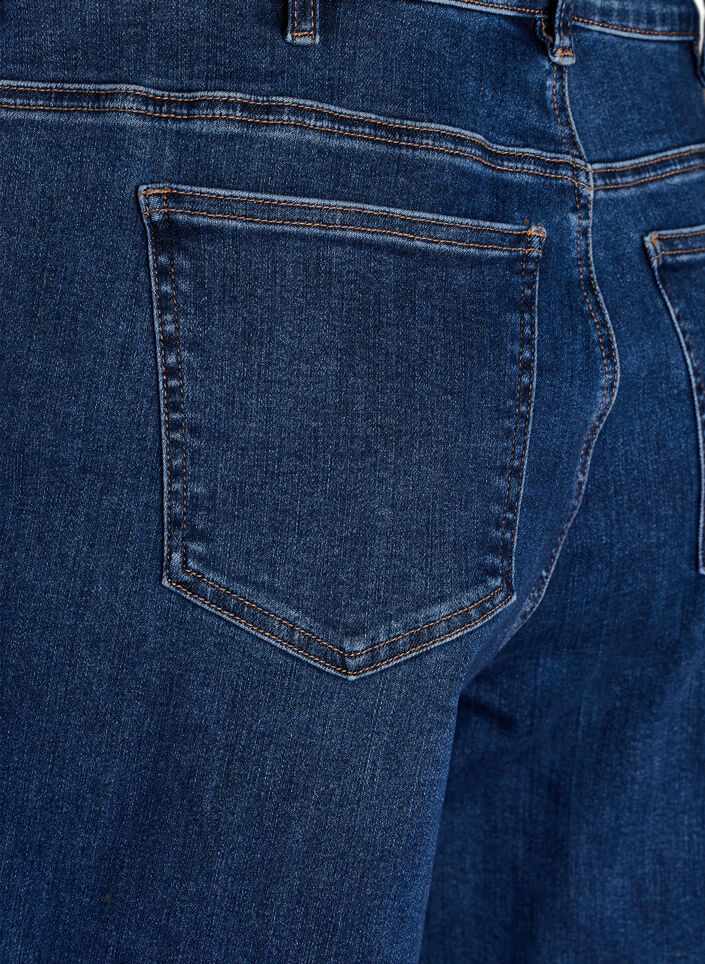 Kiana Jeans mit Straight Fit und hoher Taille, Blau, Packshot image number 3