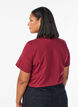 Basic T-Shirt aus Baumwolle mit Rundhalsausschnitt, Dunkles Bordeaux, Model image number 2
