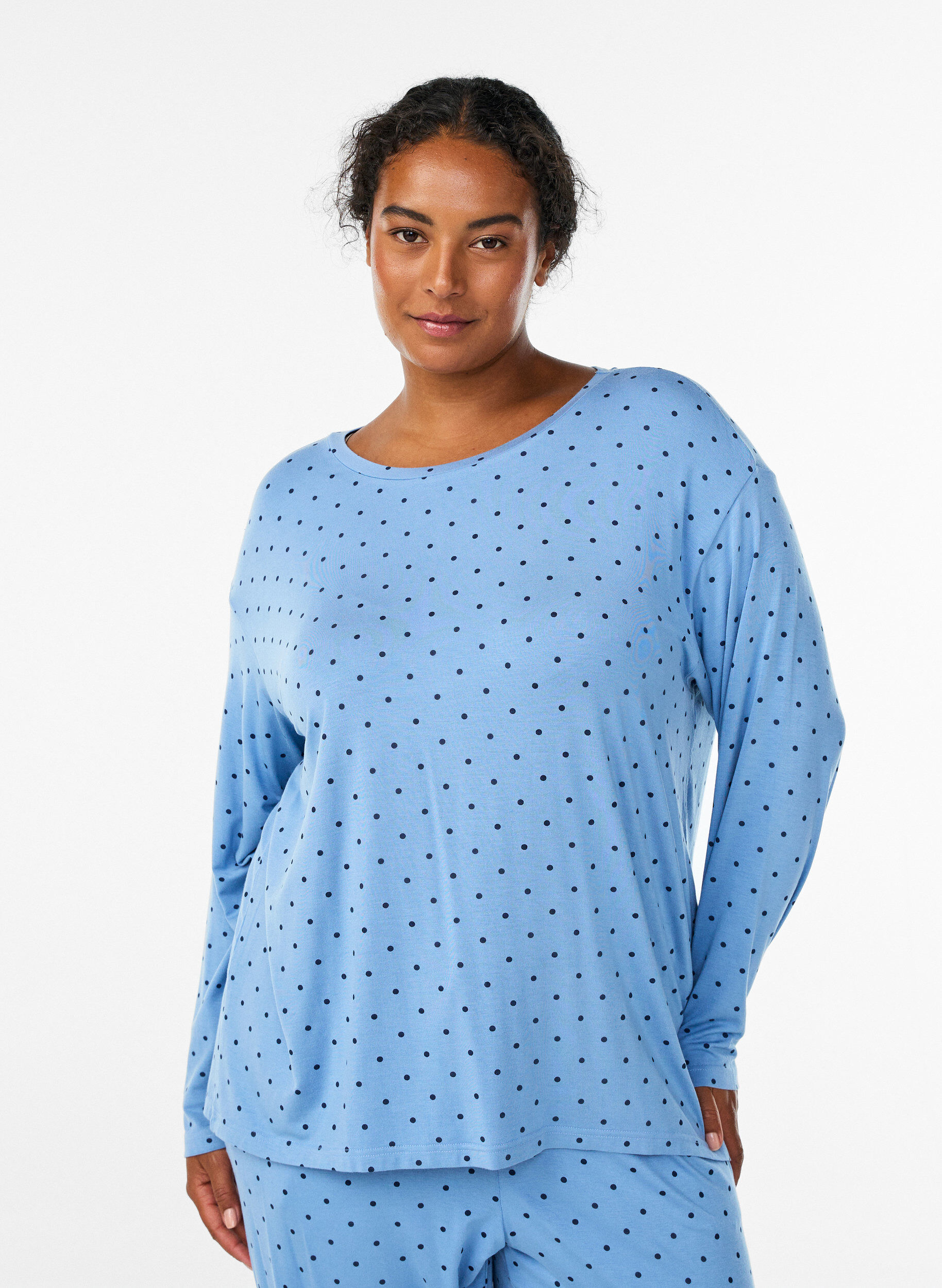 Zizzi Schlafbluse aus Modal mit langen &Auml;rmeln, Blau, Model image number 0