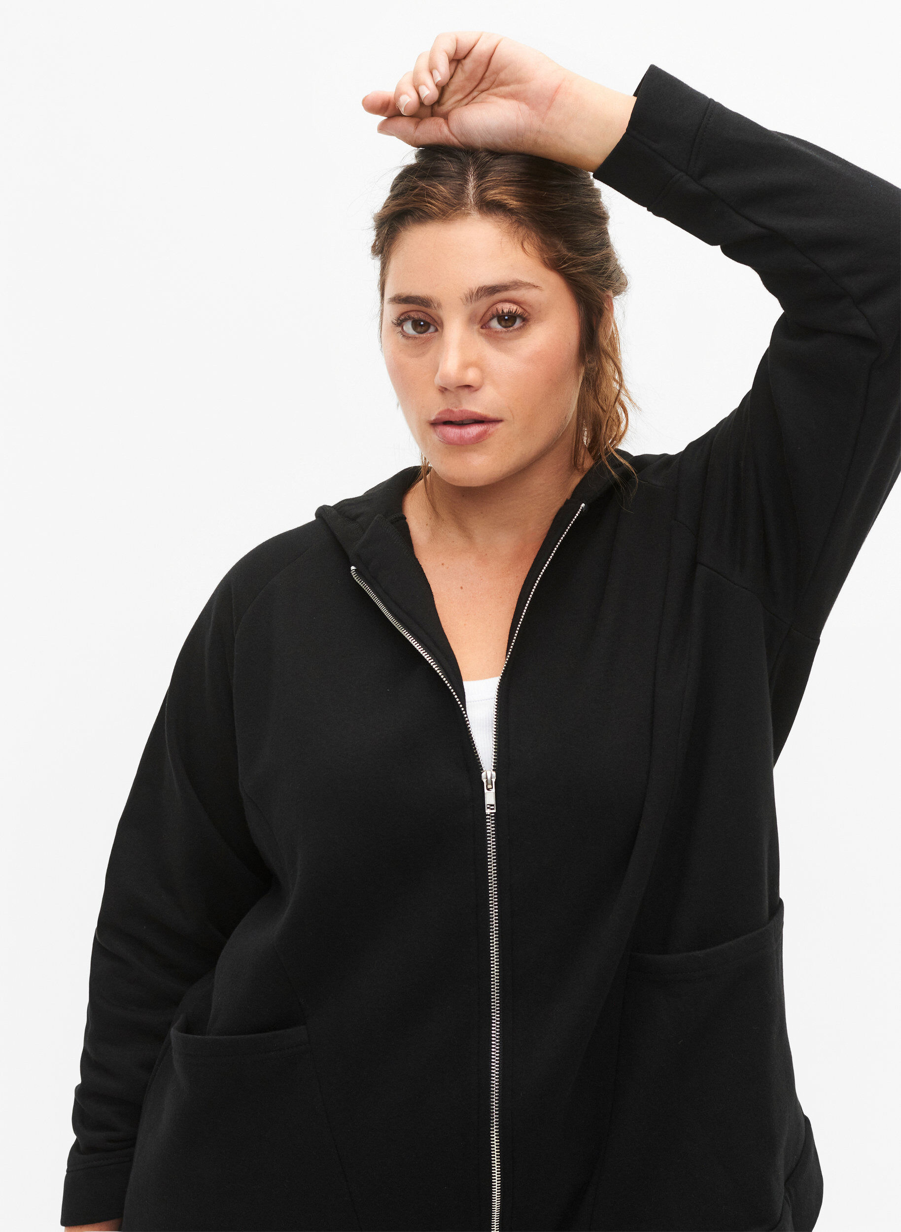 Zizzi Sweatshirt mit Kapuze, Black, Model image number 2