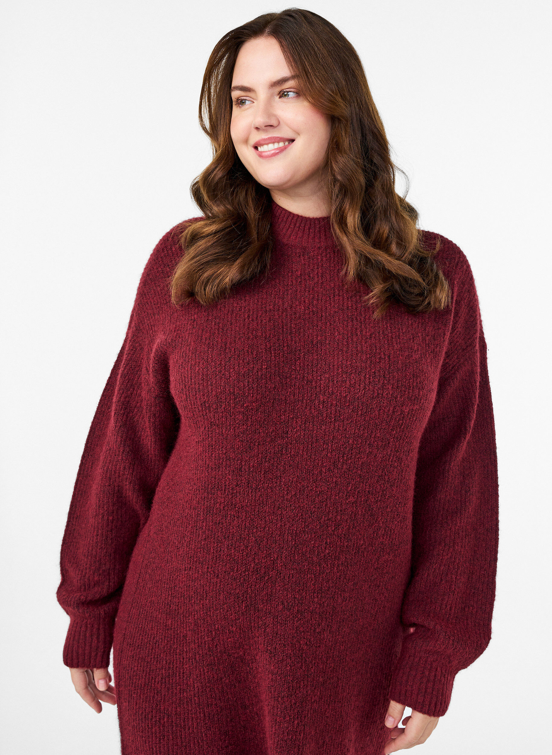 Zizzi Langes Strickkleid mit hohem Kragen, Rot, Model image number 2