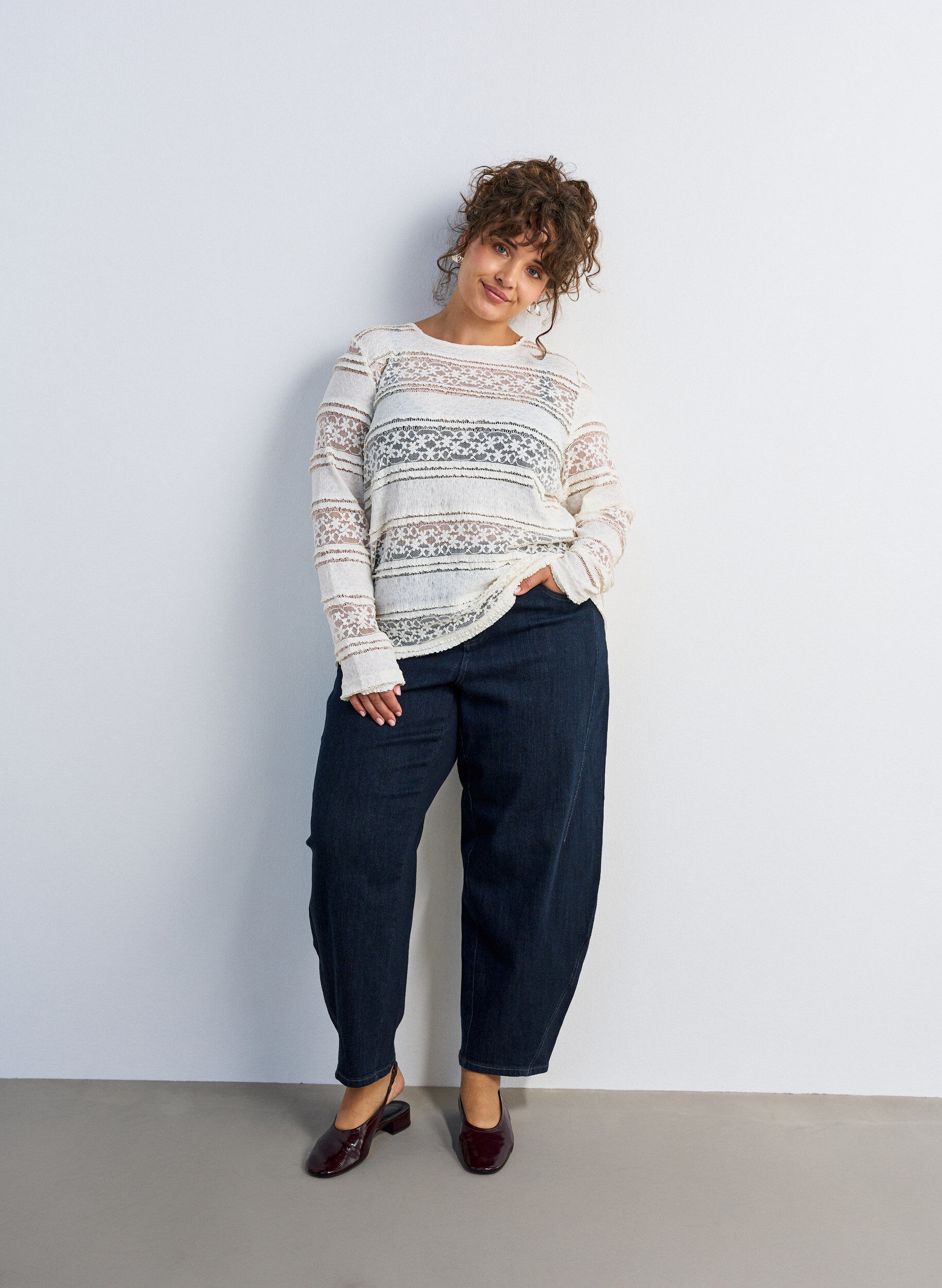 ZizziBluse aus Spitze mit langen &Auml;rmeln, Vanille, Model image number 1
