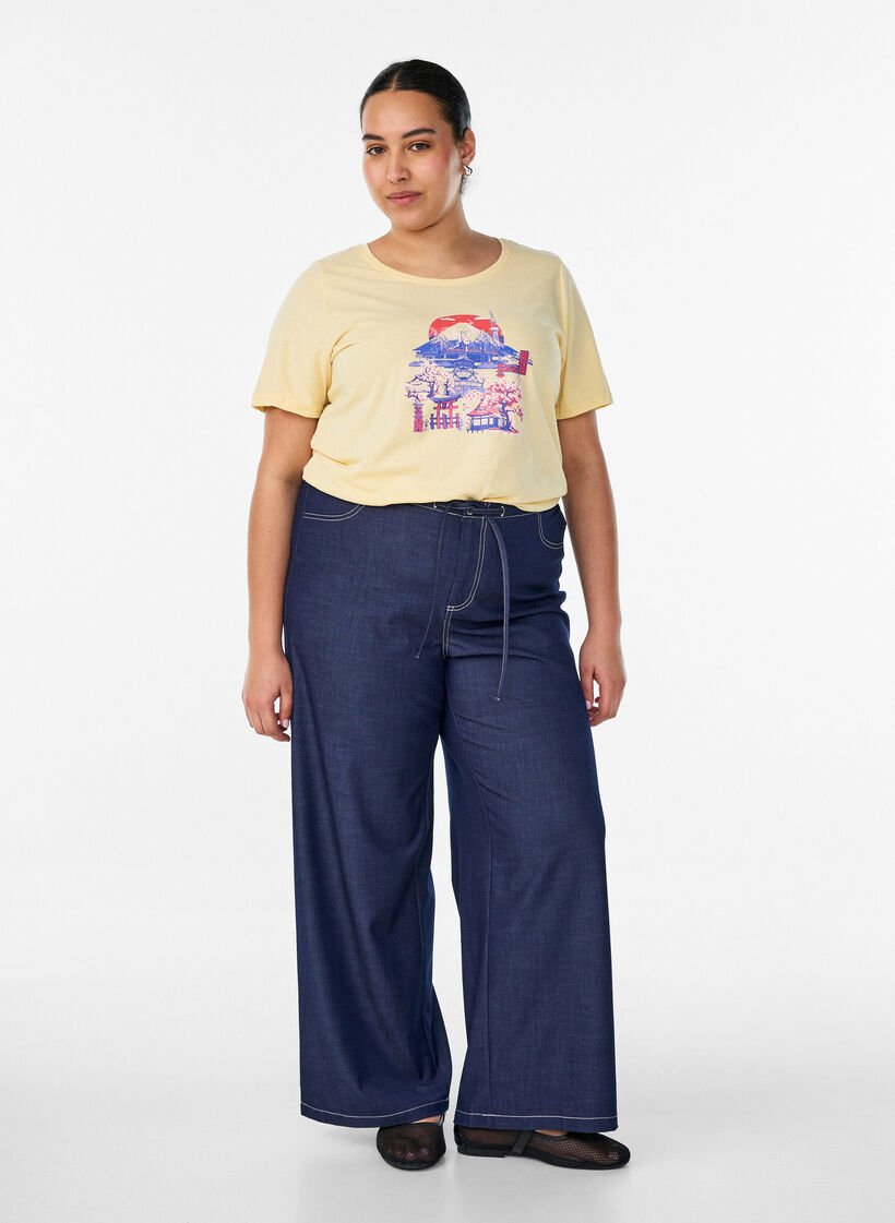 T-Shirt mit Print, Gelb, Model image number 1