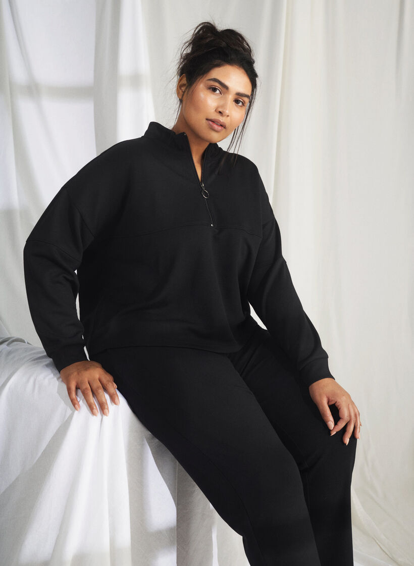 Sweatshirt aus Modalmischung mit hohem Halsausschnitt, Black, Image