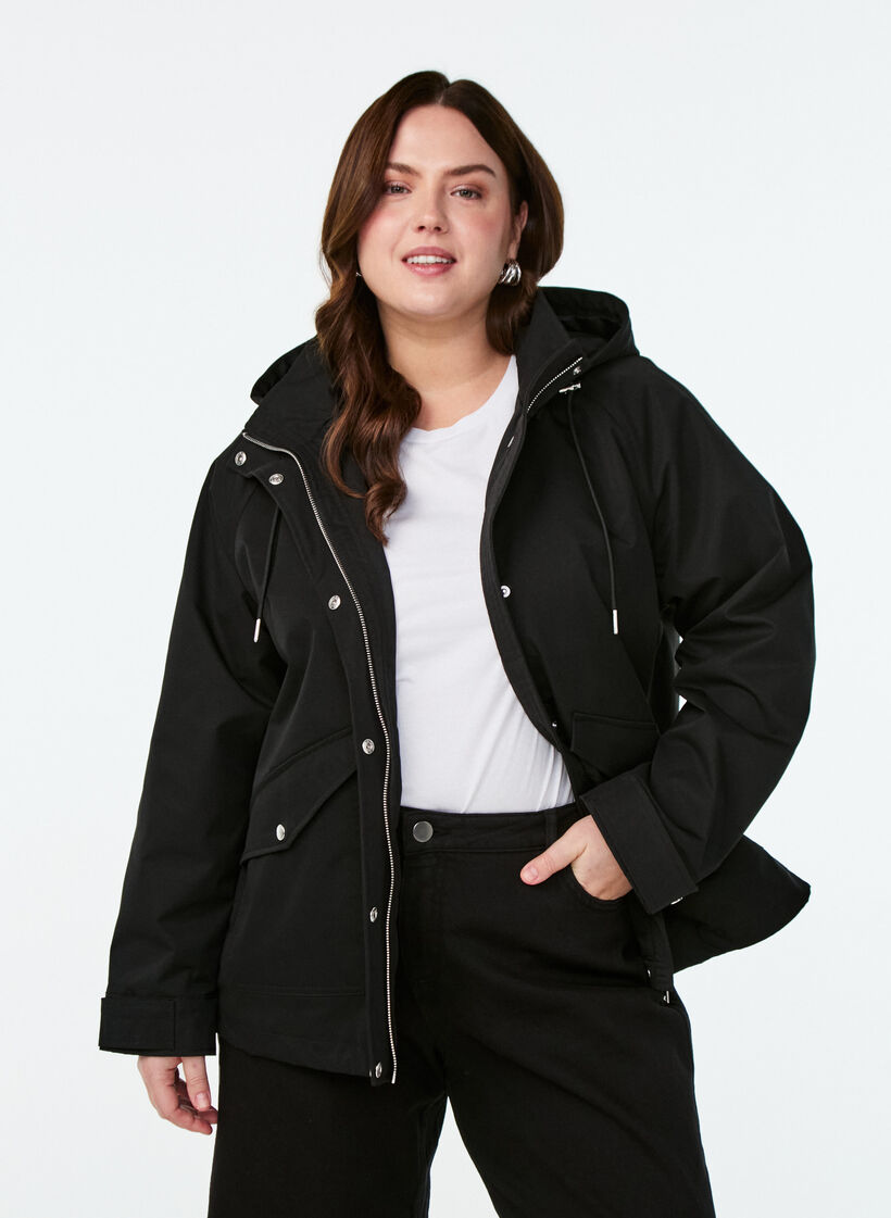 Kurze Fr&uuml;hlingsjacke mit abnehmbarer Kapuze, Schwarz, Model image number 0