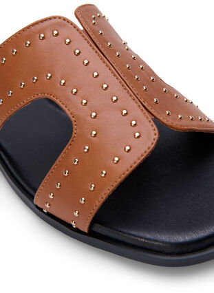 Flache Slip-on-Sandalen mit breiter Passform und Nieten, Friar Brown, Packshot image number 3