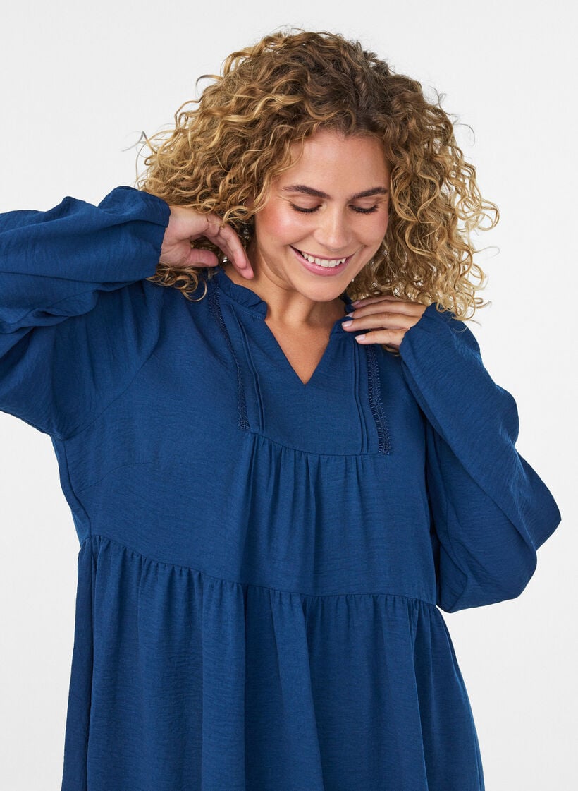 A-Linien-Kleid mit Empire-Linie, Blau, Model image number 3