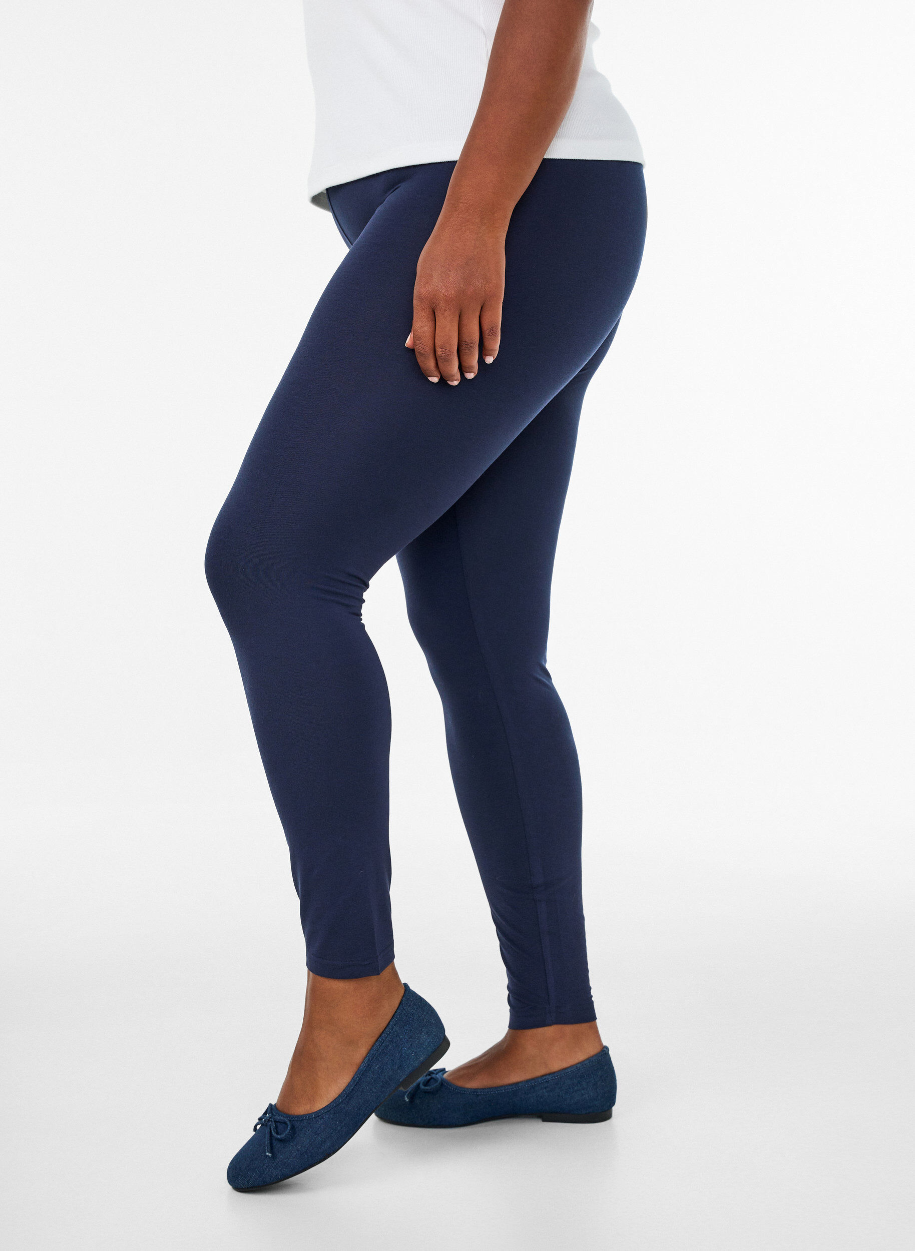 ZizziBasic-Leggings mit extra L&auml;nge, Blau, Model image number 2