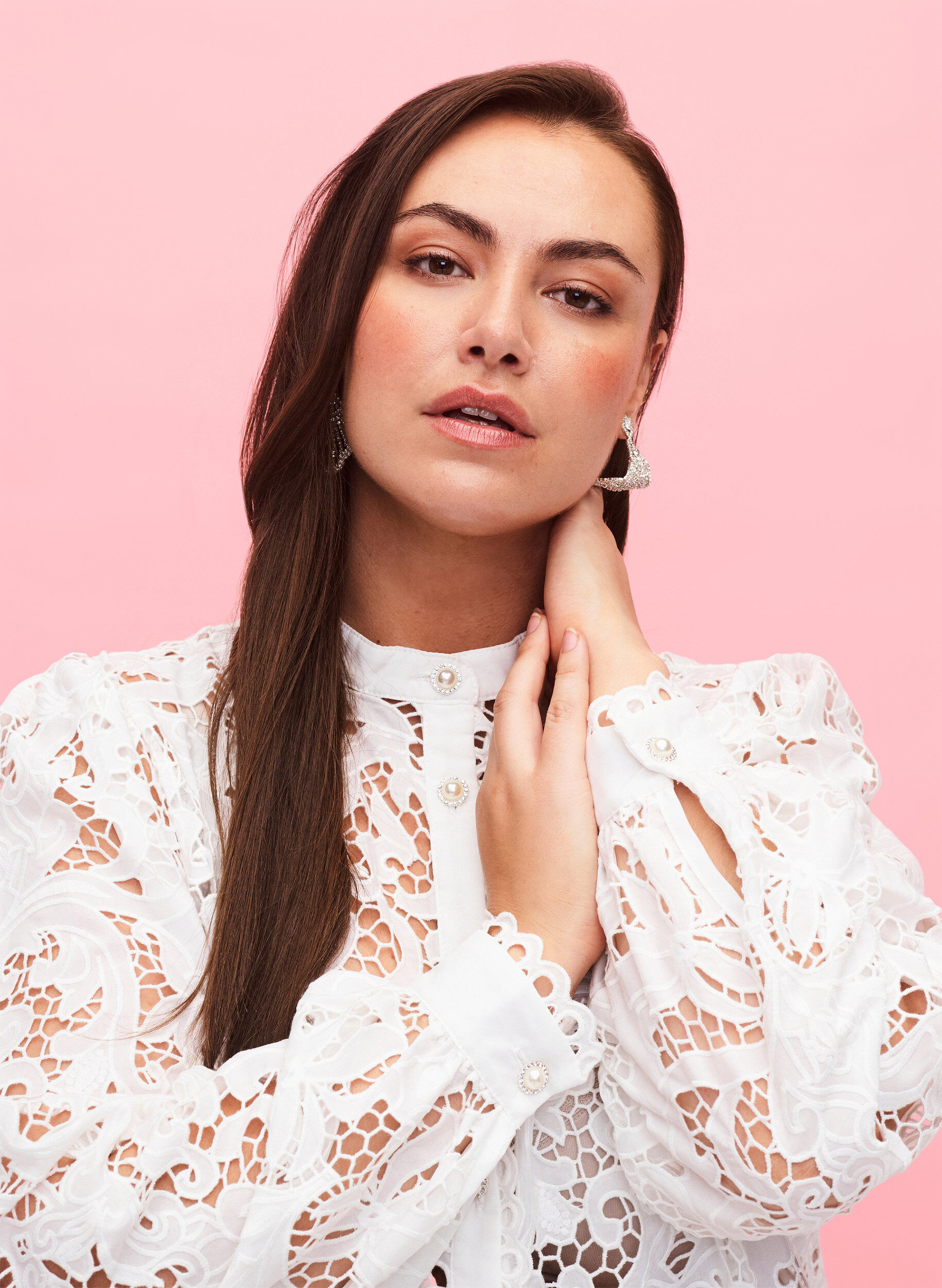 Zizzi Lang&auml;rmlige Hemdbluse aus Spitze, White, Model image number 2