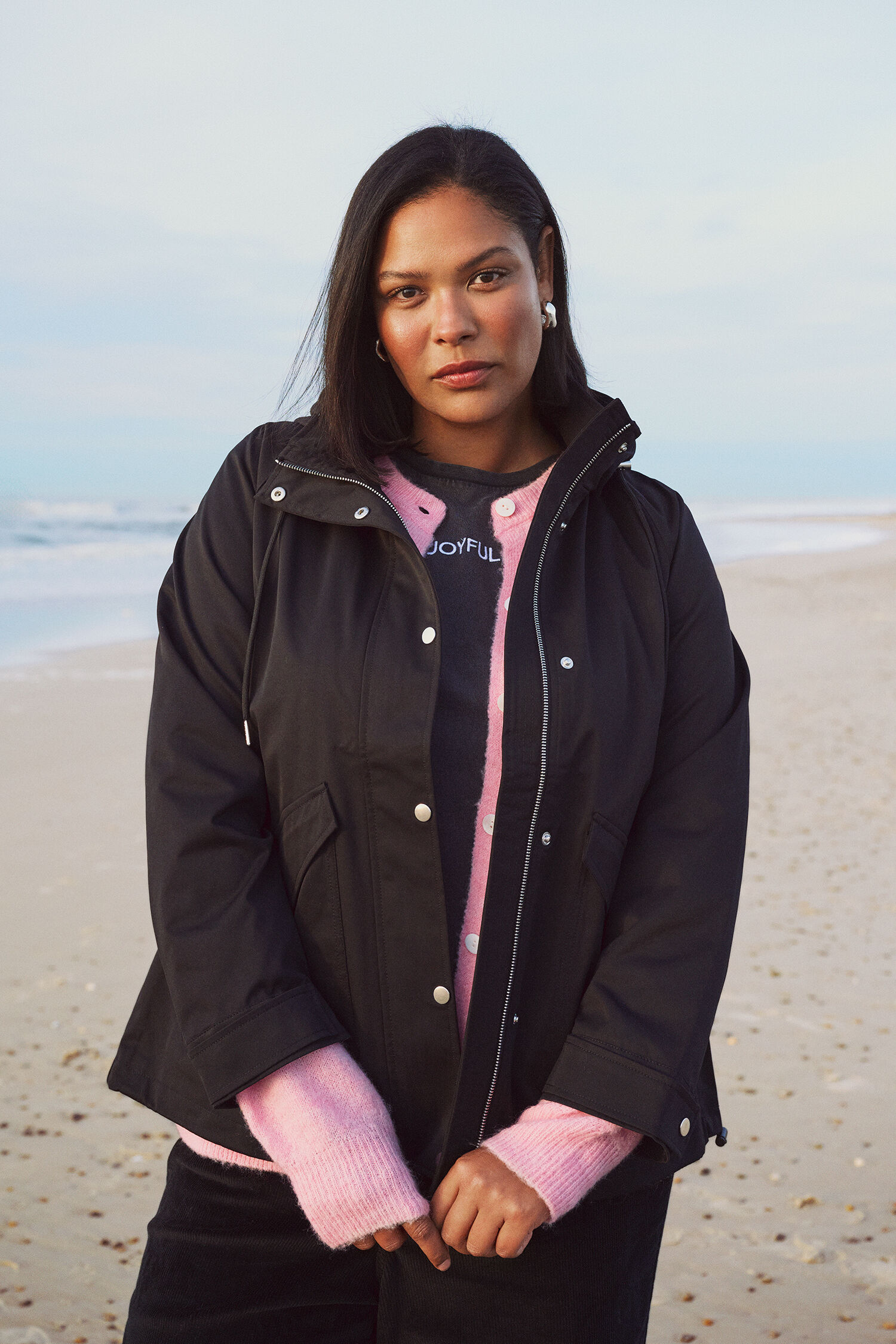 Schwarze Fr&uuml;hlingsjacke, , Model