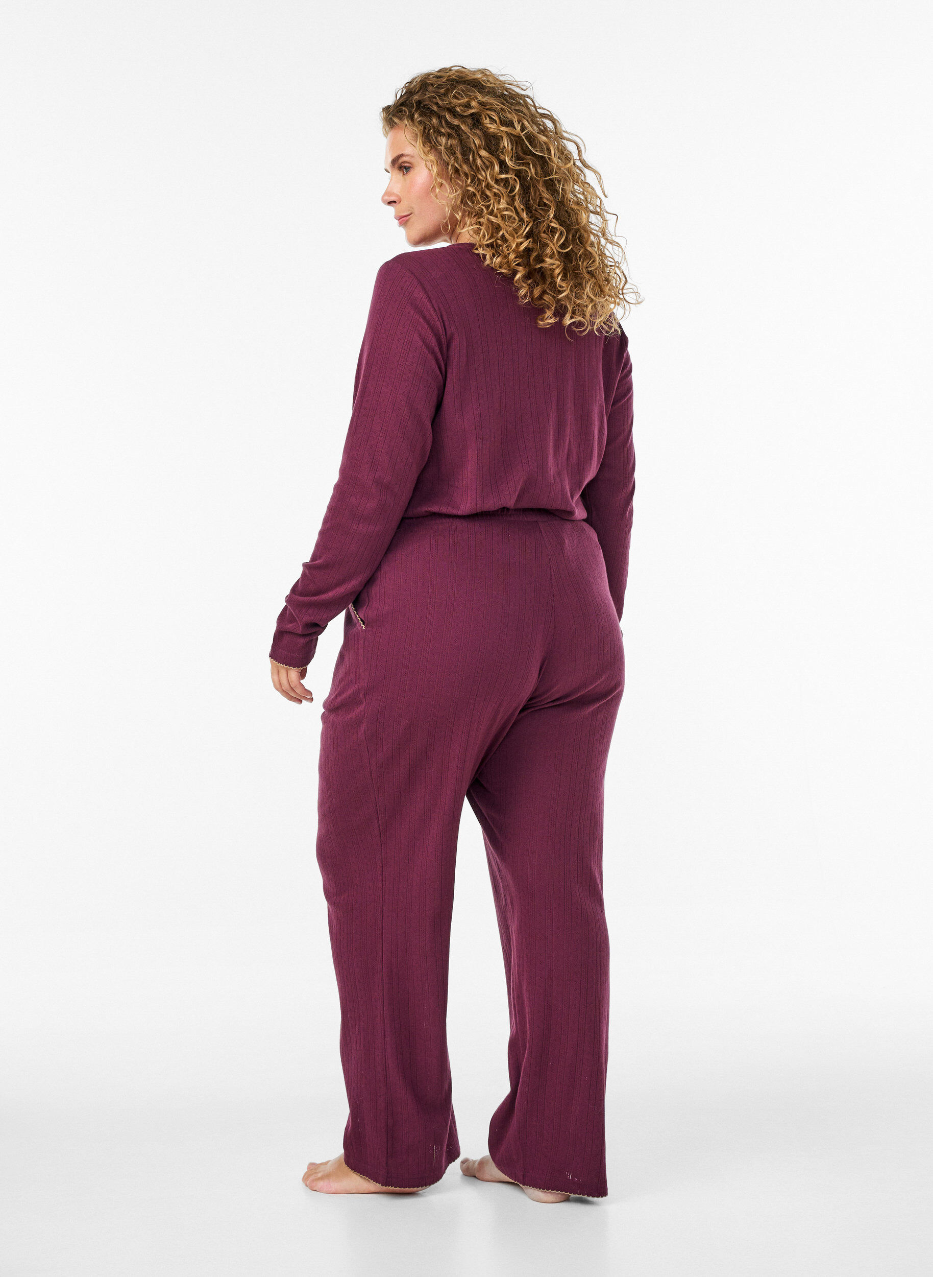 ZizziPyjamahose aus Bio-Baumwolle mit Lochstickerei, Dunkles Bordeaux, Model image number 1