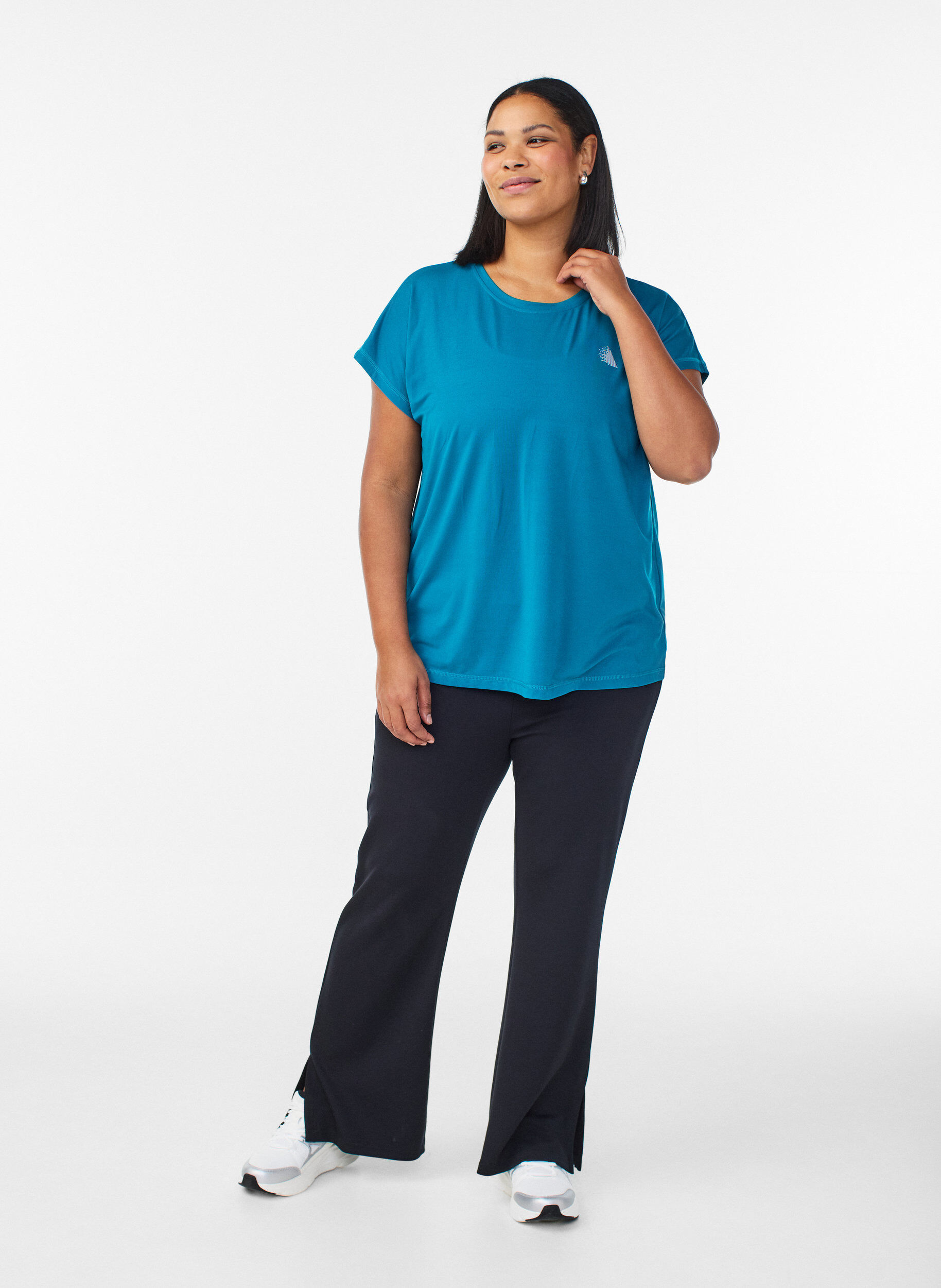 Zizzi Einfarbiges Trainings-T-Shirt, Gr&uuml;n, Model image number 1