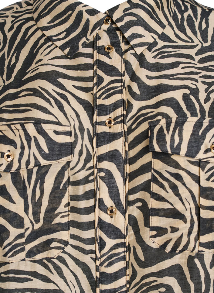 Locker sitzendes Shirt mit Tierprint und Brusttaschen, Schwarz, Packshot image number 2