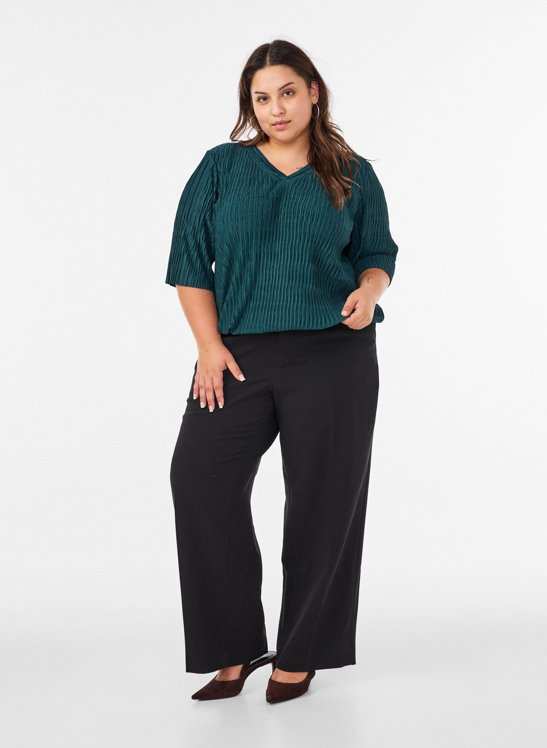 ZizziBluse mit welliger Struktur und Ballonform, Gr&uuml;n, Model image number 1