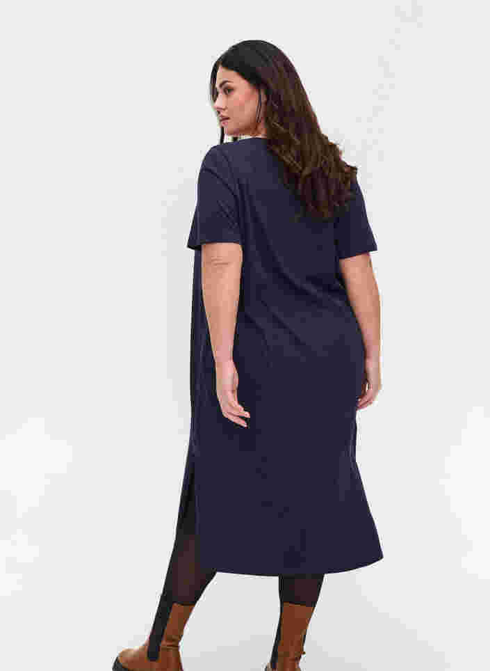 T-Shirt-Kleid aus Baumwolle mit Schlitz, Night Sky, Model image number 1