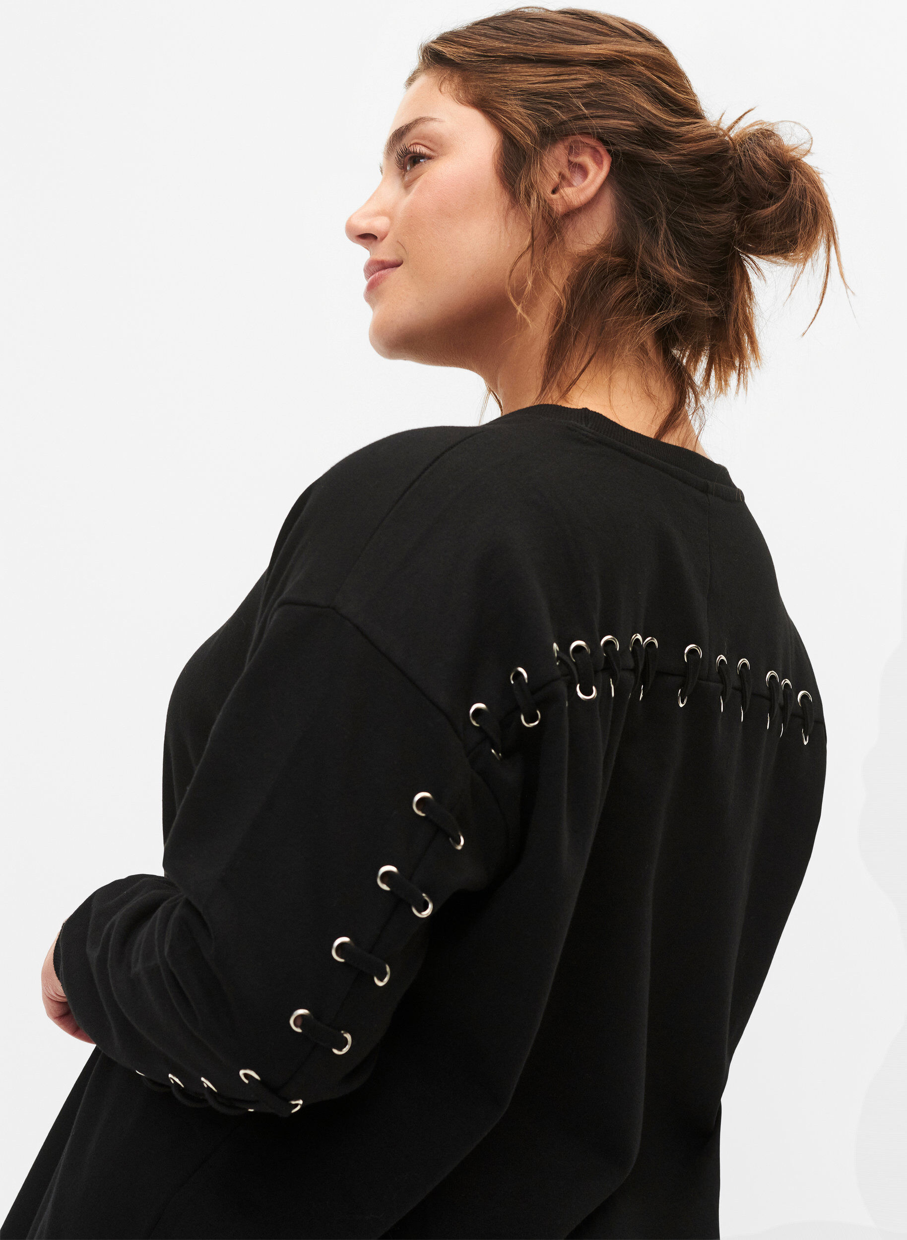 Zizzi Sweater Tunika mit Kordel Details, Black, Model image number 2