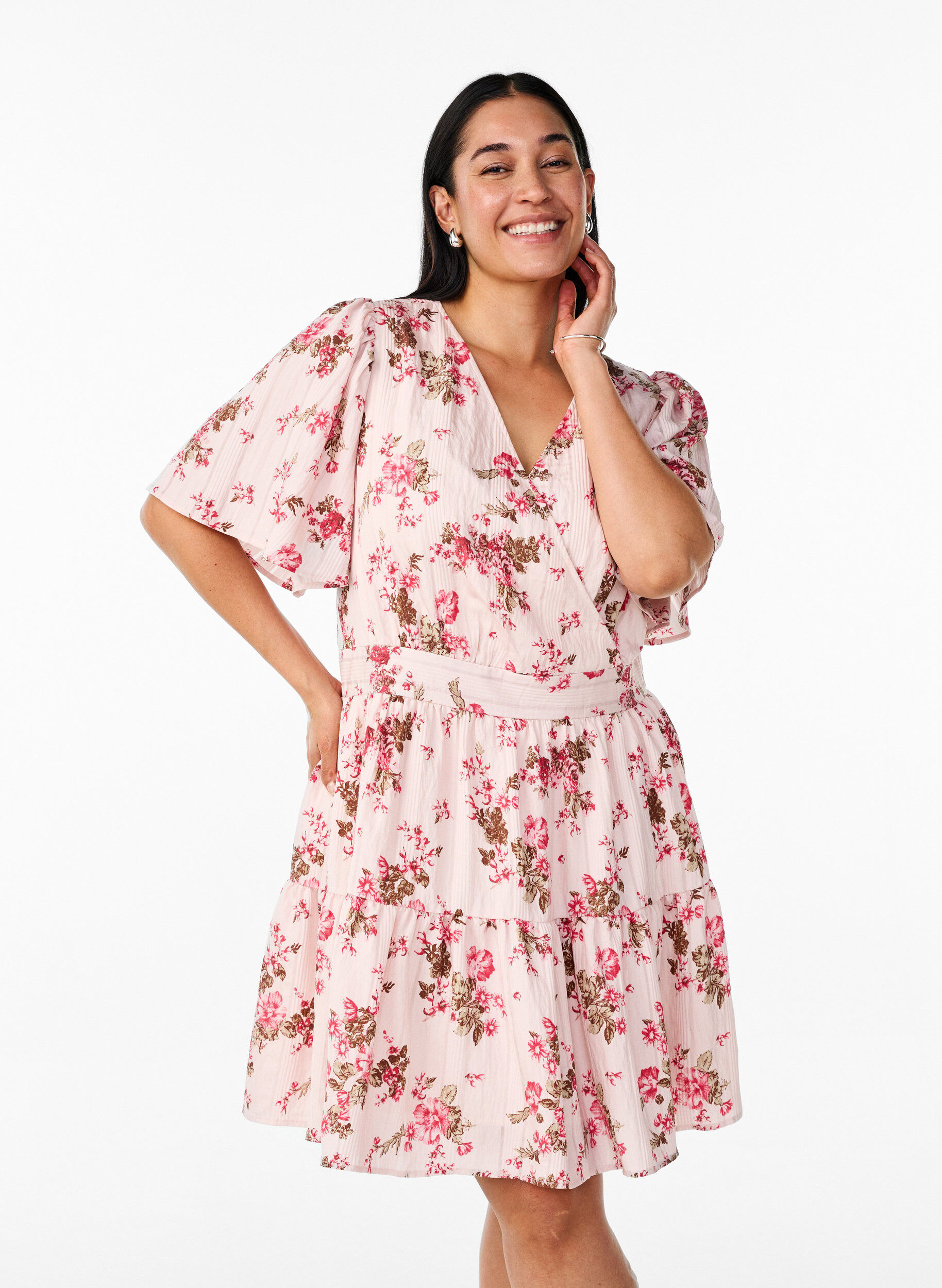 Kurzes Kleid mit Blumenprint und V-Ausschnitt, Pink, Model
