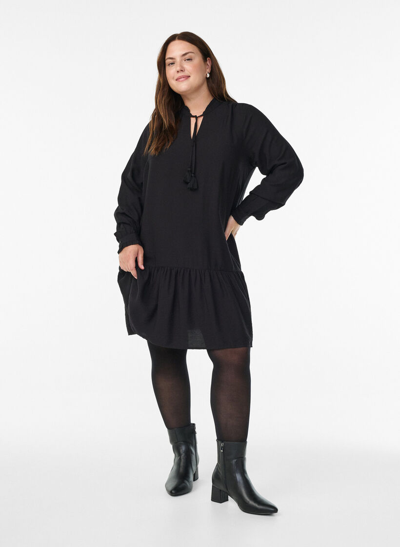 Kurzes A-Linien-Kleid mit Rüschen, Schwarz, Model image number 1