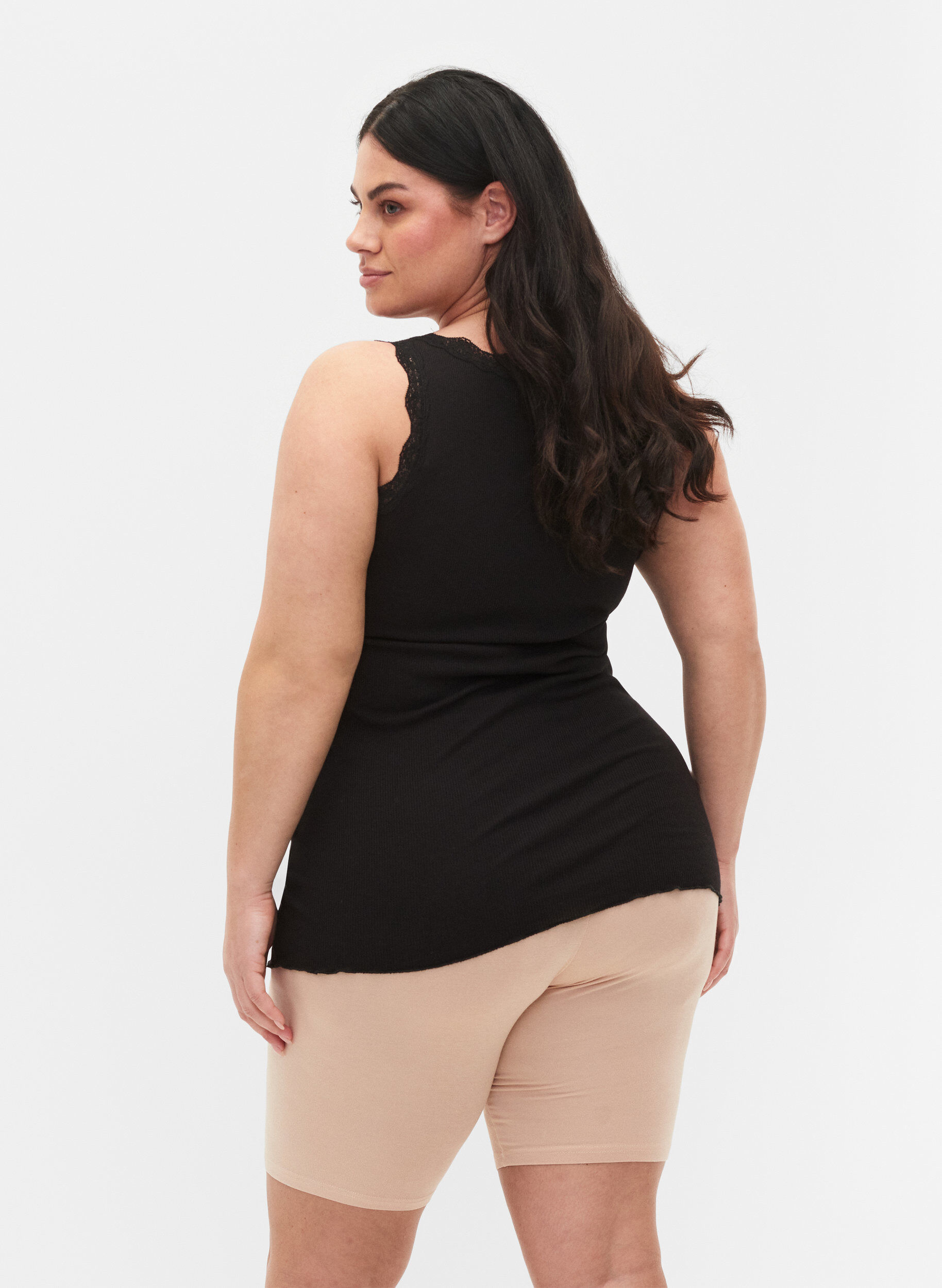 Zizzi 2er-Pack Radlershorts aus Viskose, Beige, Model image number 2