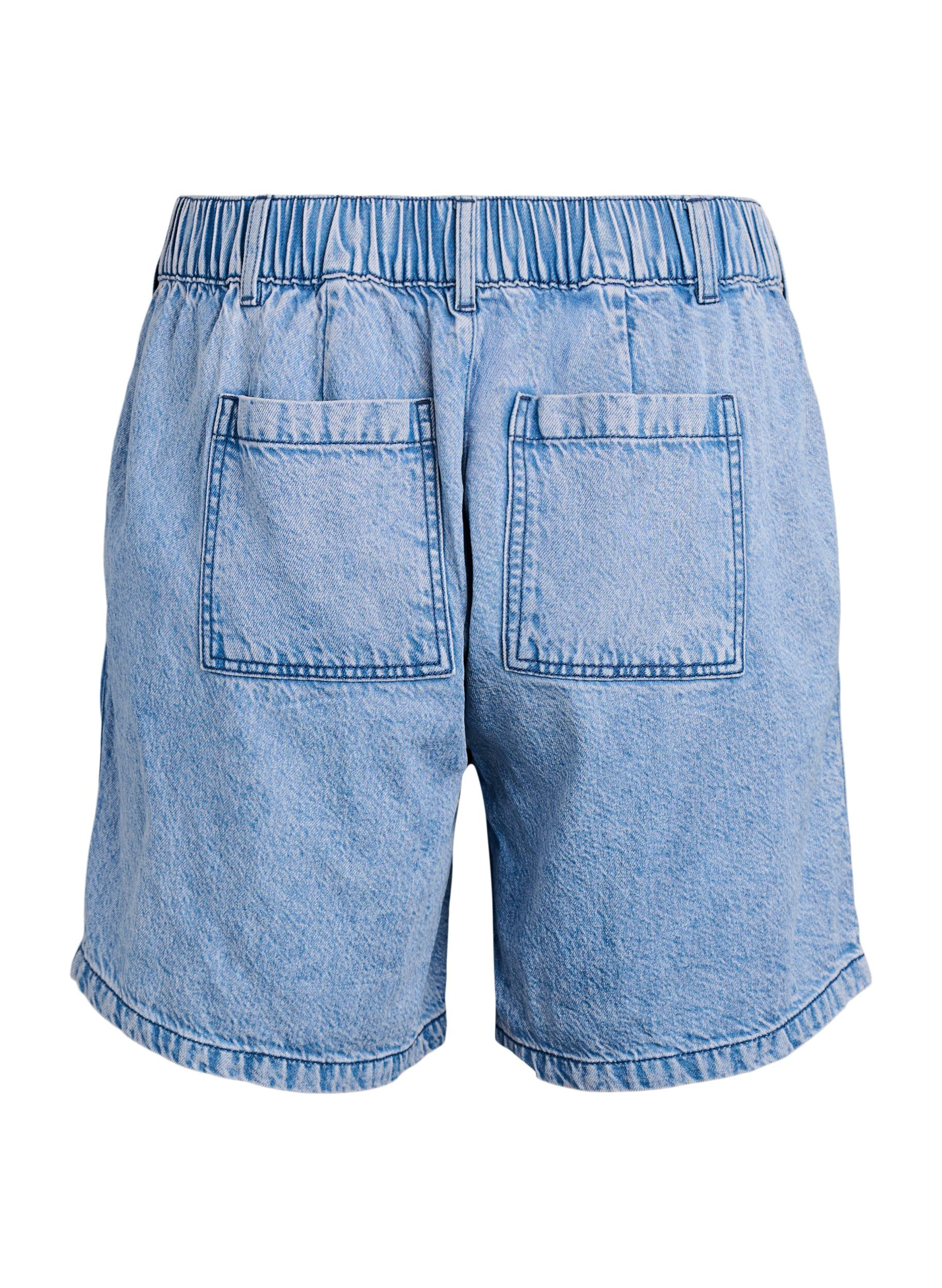 Zizzi Locker geschnittene Jeansshorts mit hoher Taille, Blau, Packshot image number 1