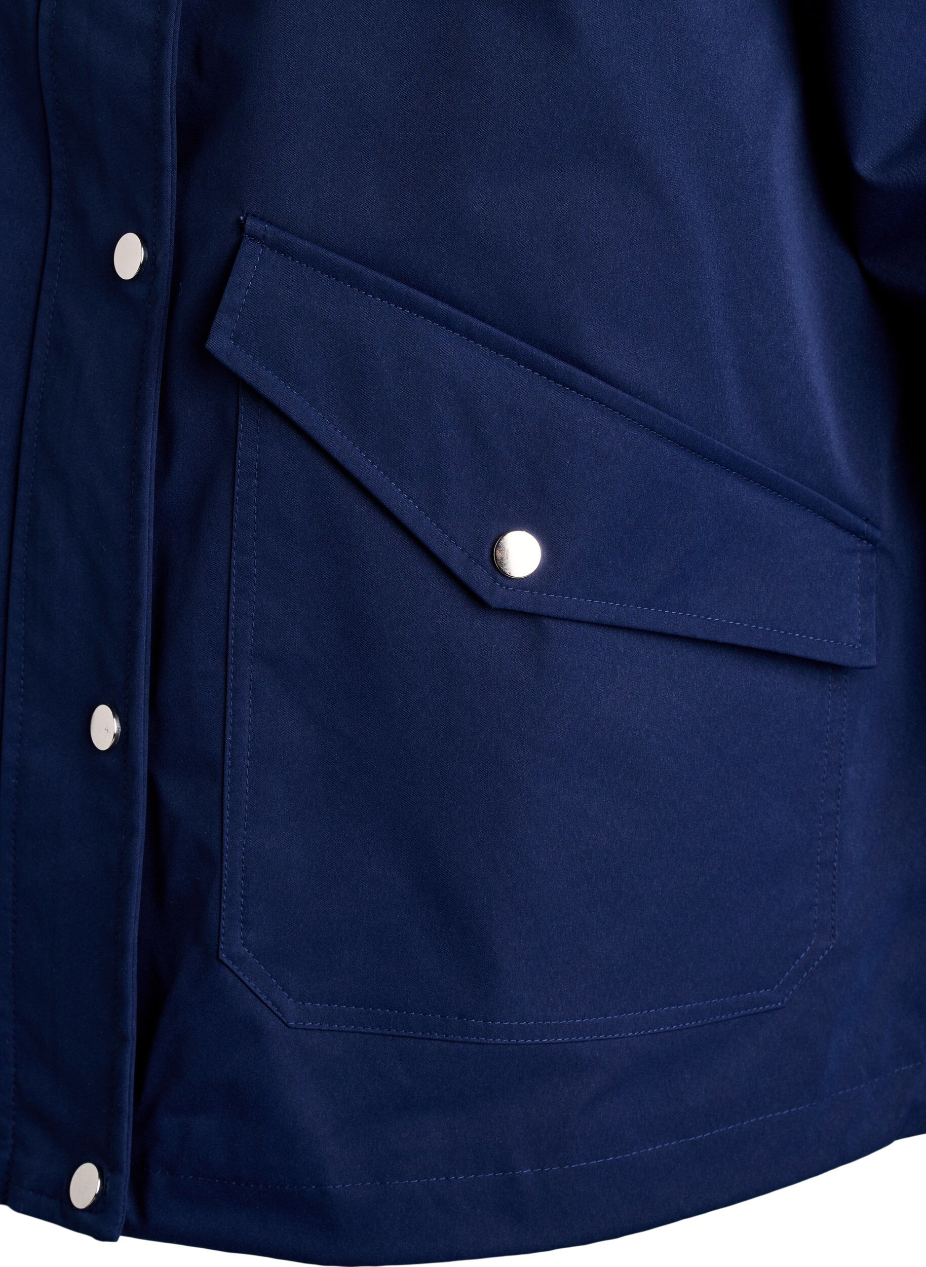 ZizziKurze Fr&uuml;hlingsjacke mit abnehmbarer Kapuze, Blau, Packshot image number 3