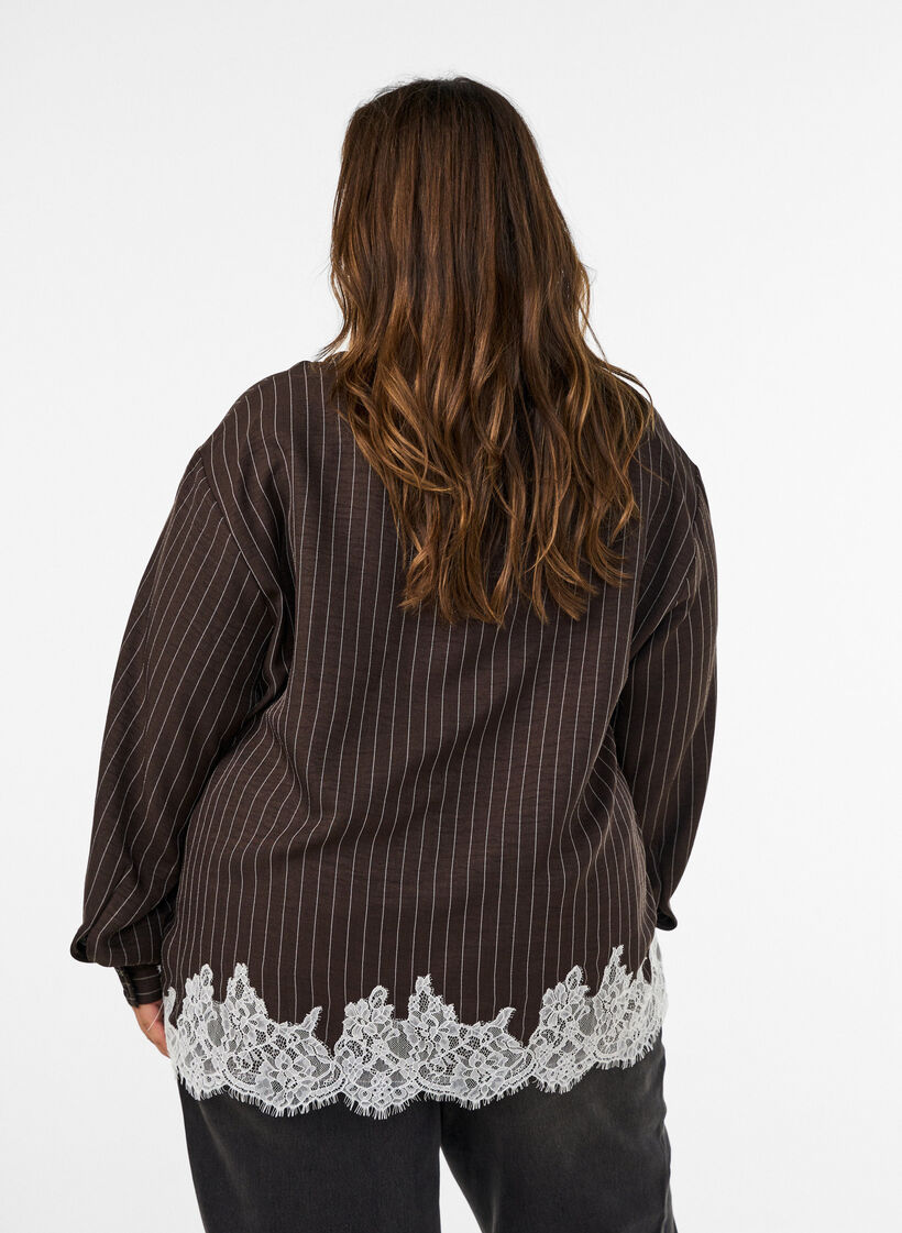 Nadelstreifenhemd mit Spitzenbesatz, Braun, Model image number 2