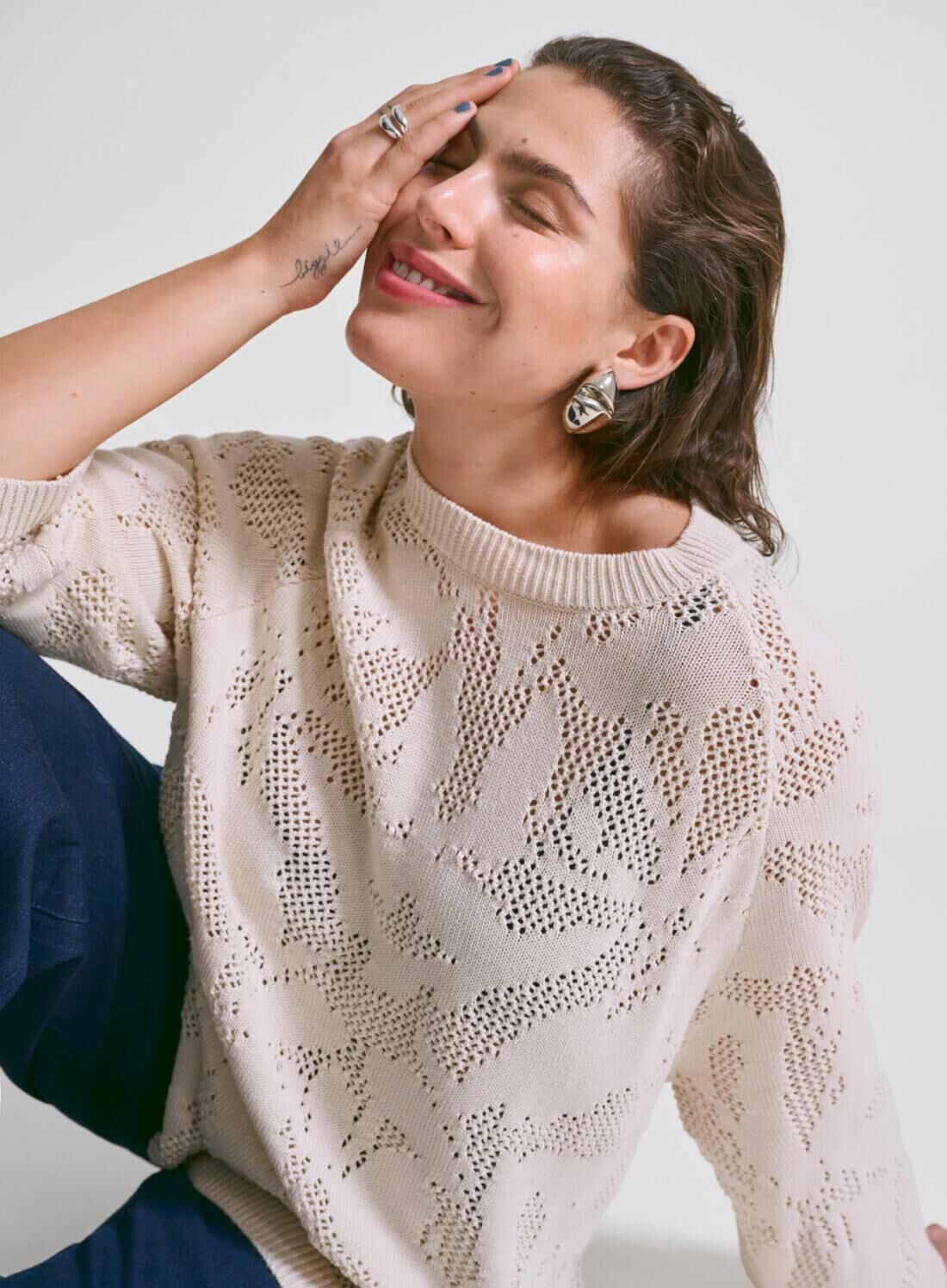 Zizzi Strick mit gro&szlig;en Details, , Model