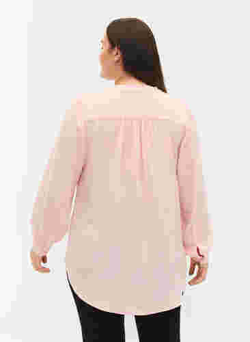 	 Langärmelige Bluse mit V-Ausschnitt, Strawberry Cream, Model image number 1