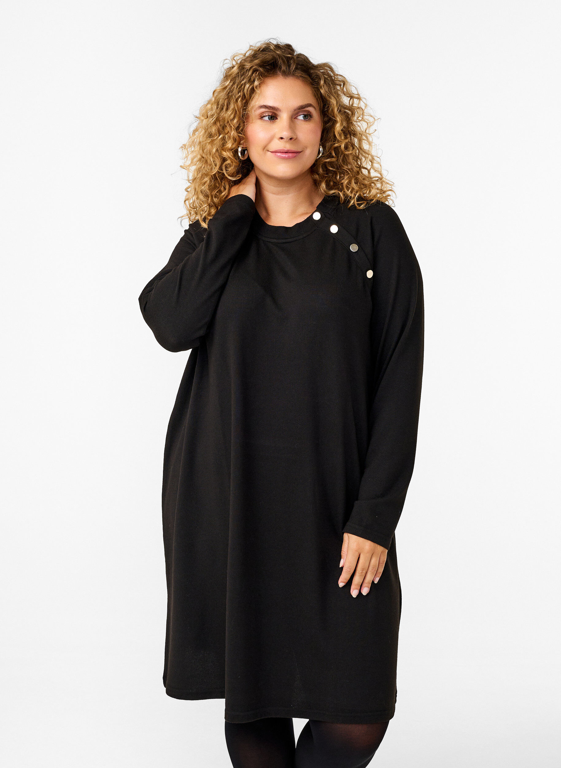 Zizzi Jerseykleid mit Kn&ouml;pfen, Black, Model image number 0