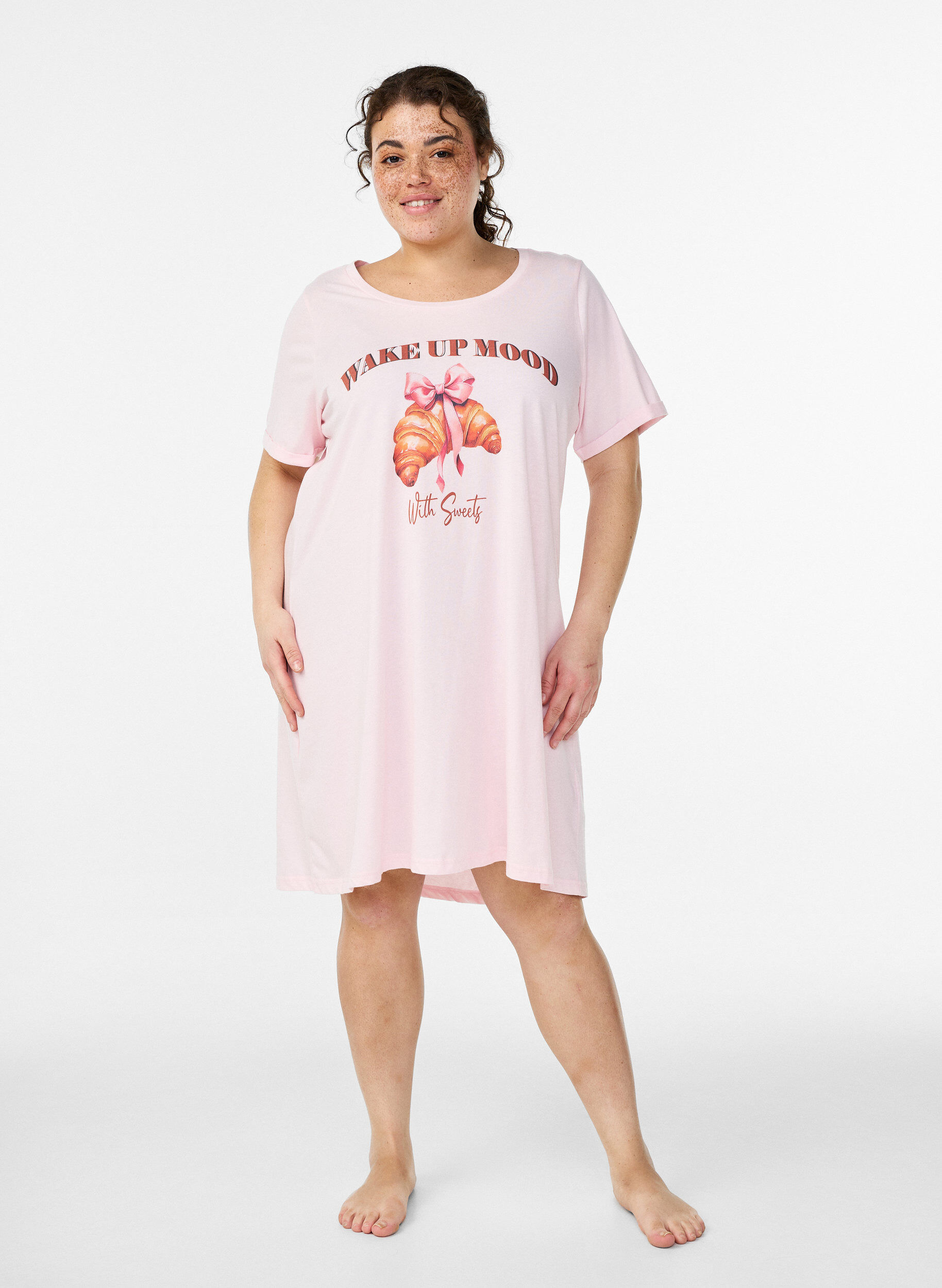 ZizziKurz&auml;rmeliges Nachthemd aus Bio-Baumwolle, Pink, Model image number 0