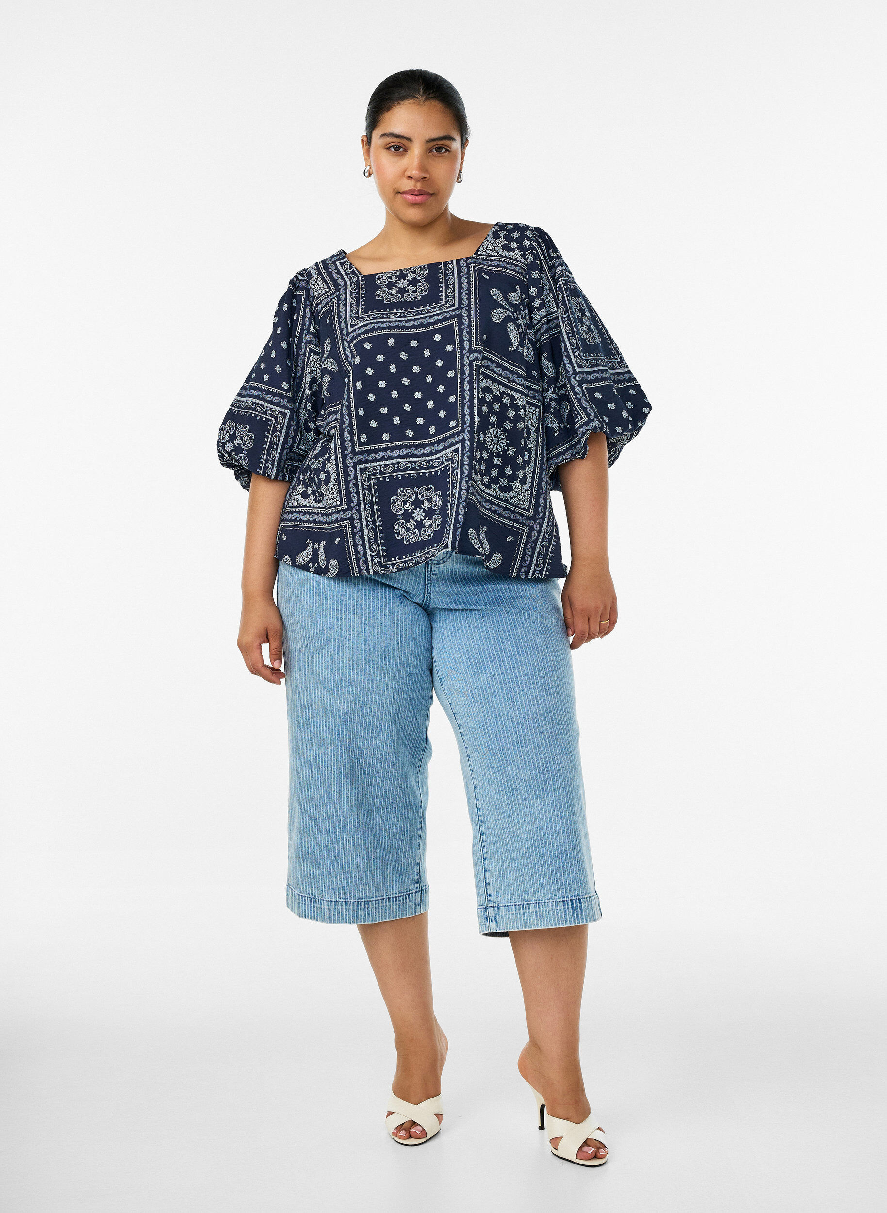 ZizziBluse aus Viskose mit Paisleymuster und Ballon&auml;rmeln, Blau, Model image number 1