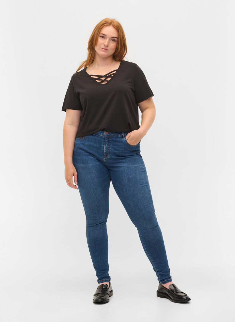 T-Shirt, Black, Model image number 2