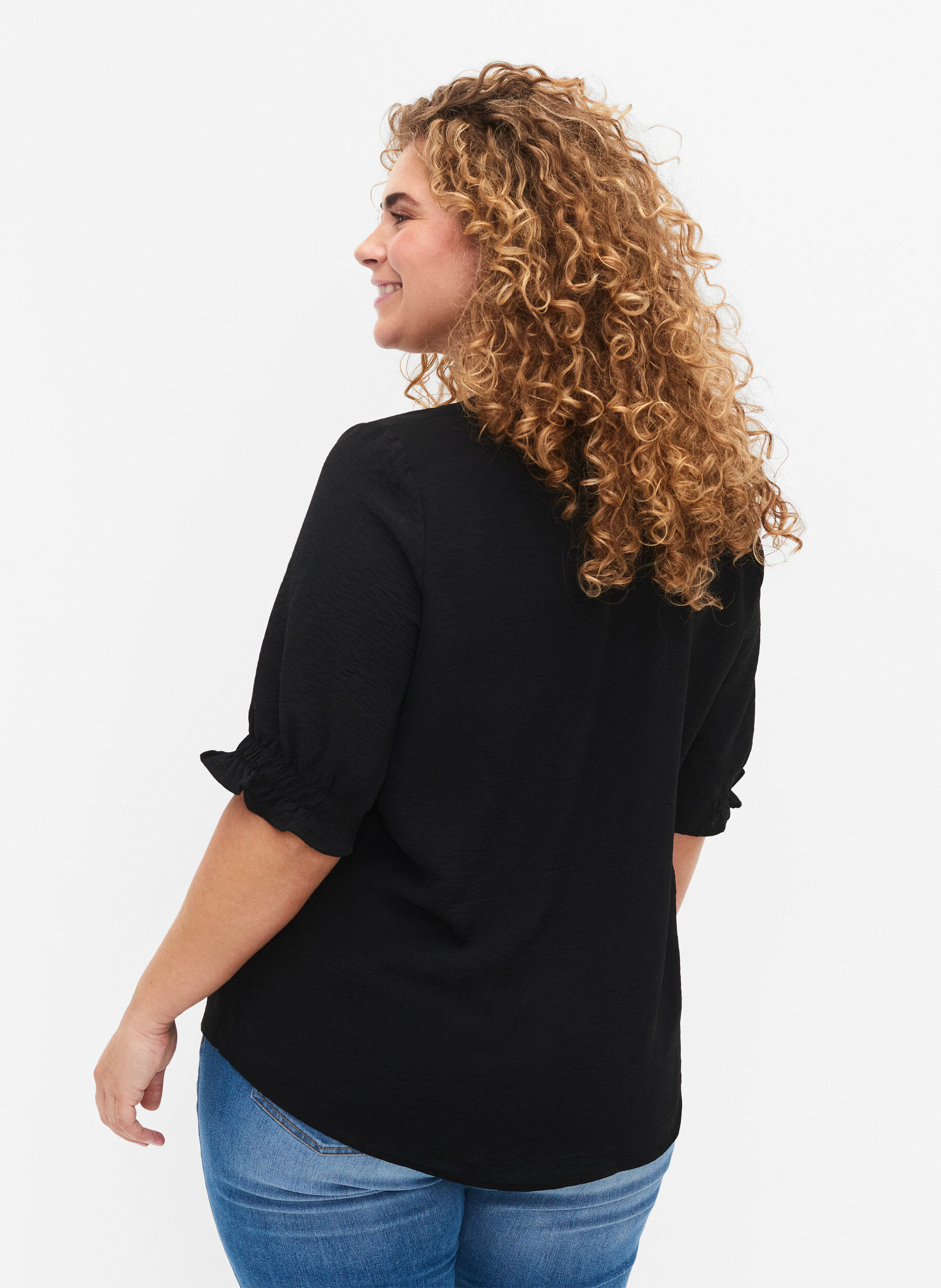 Zizzi Bluse mit V-Ausschnitt, Black, Model image number 1