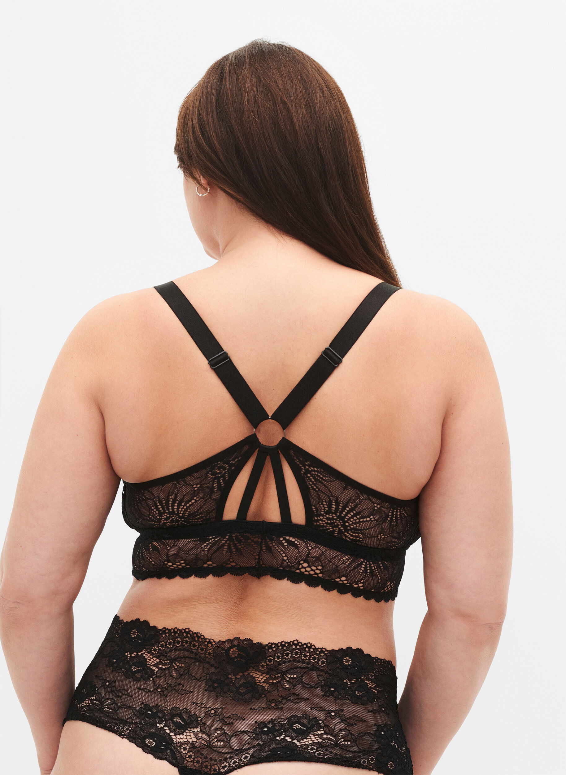 Zizzi Spitze Bralette mit R&uuml;ckendetail, Black, Model image number 1