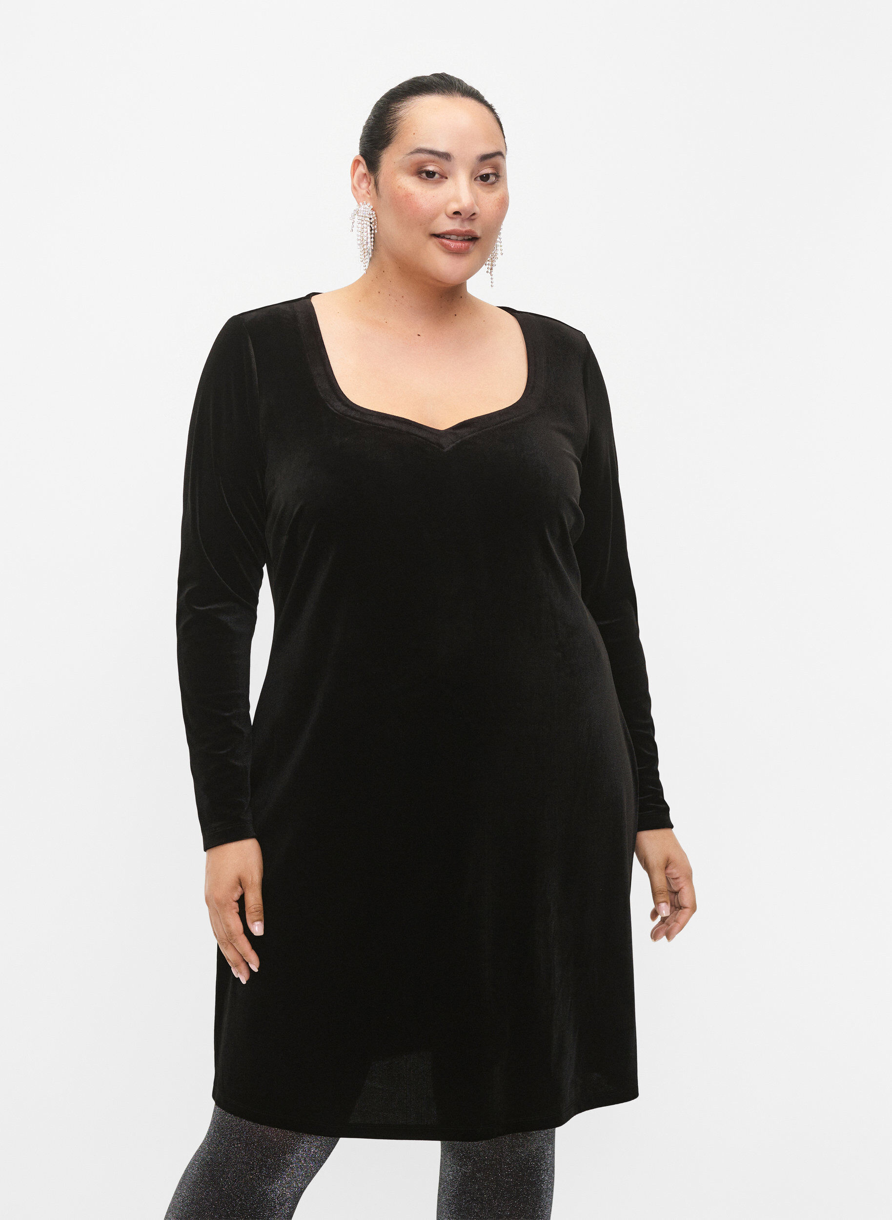 Zizzi Samtkleid mit langen &Auml;rmeln, Black, Model image number 0