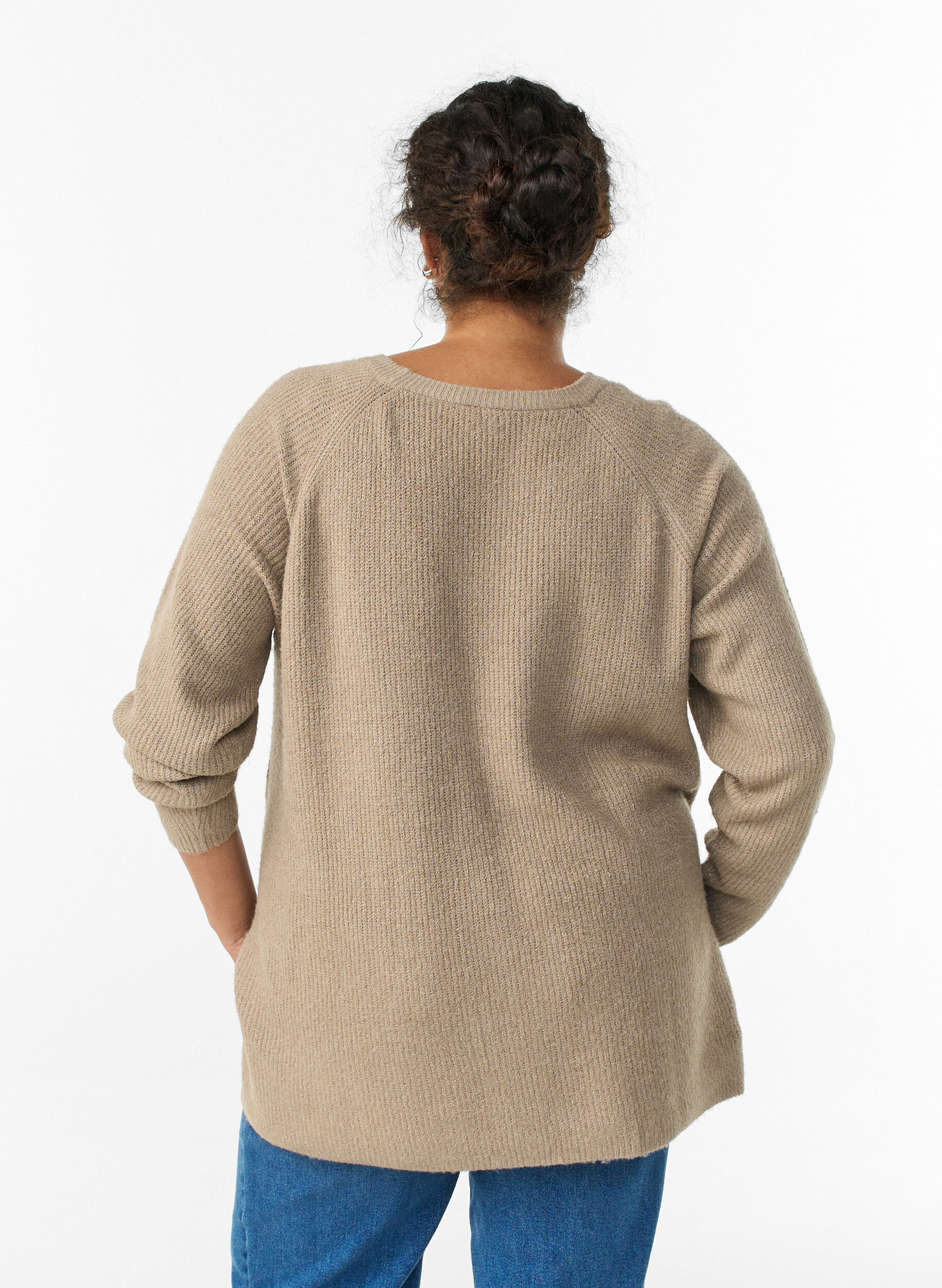 ZizziStrickpullover mit diagonalem Muster und Raglan&auml;rmeln, Beige, Model image number 2
