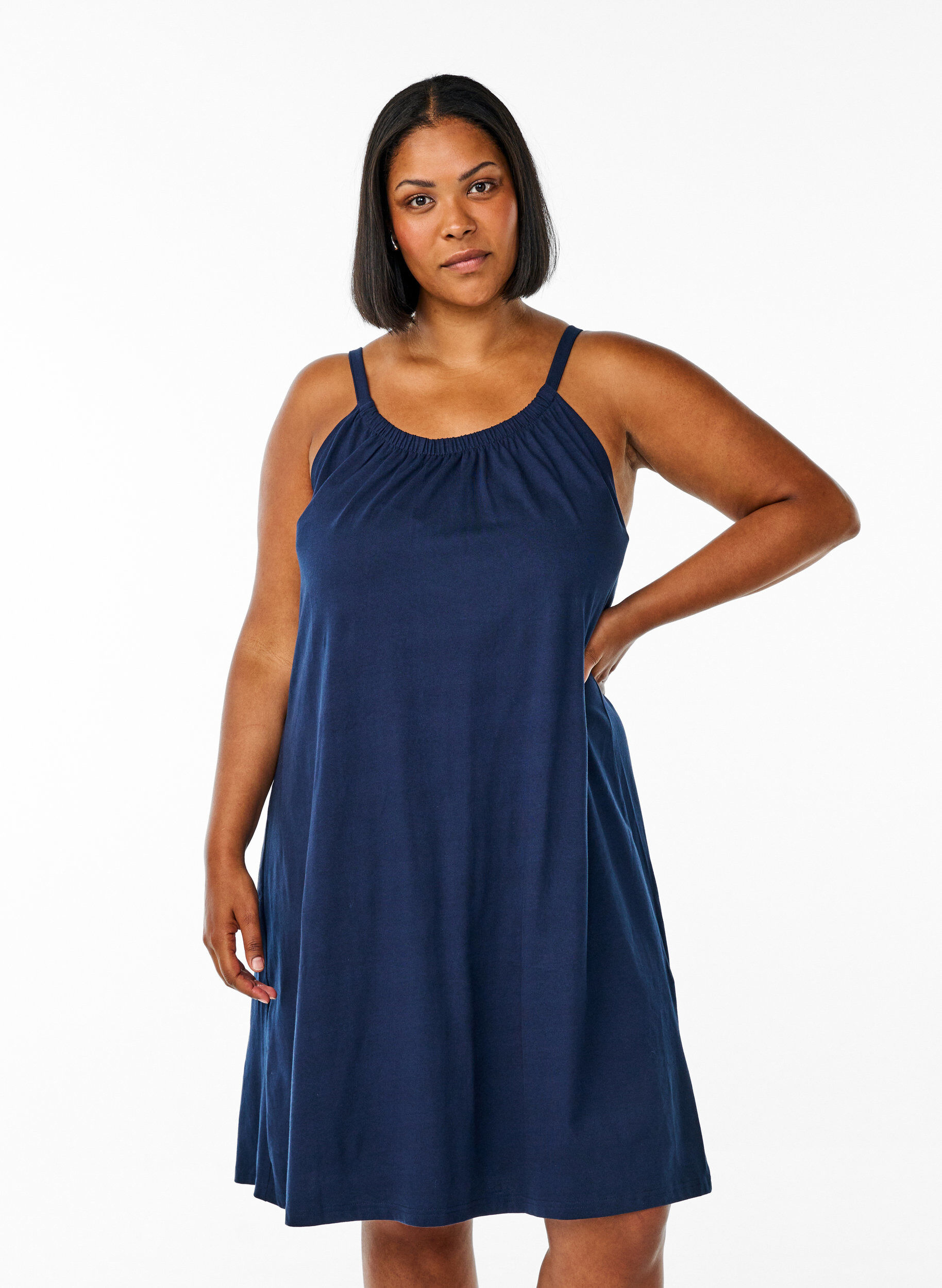 Zizzi Midi-Tr&auml;gerkleid aus Bio-Baumwolle, Blau, Model image number 0